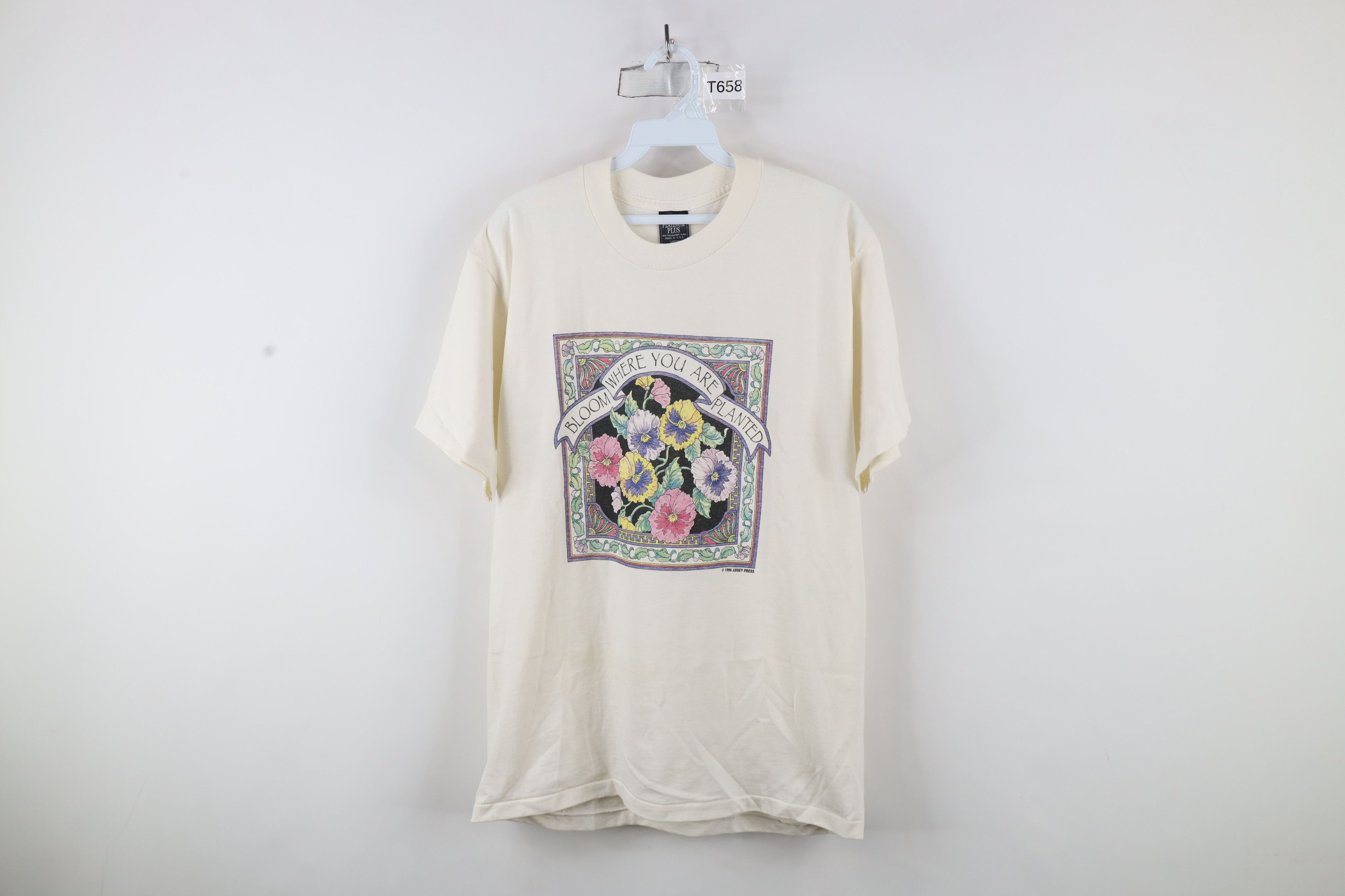 Vintage Vintage 90s Streetwear Flower Floral T-Shirt Cream USA Size L / US 10 / IT 46 - 1 Thumbnail