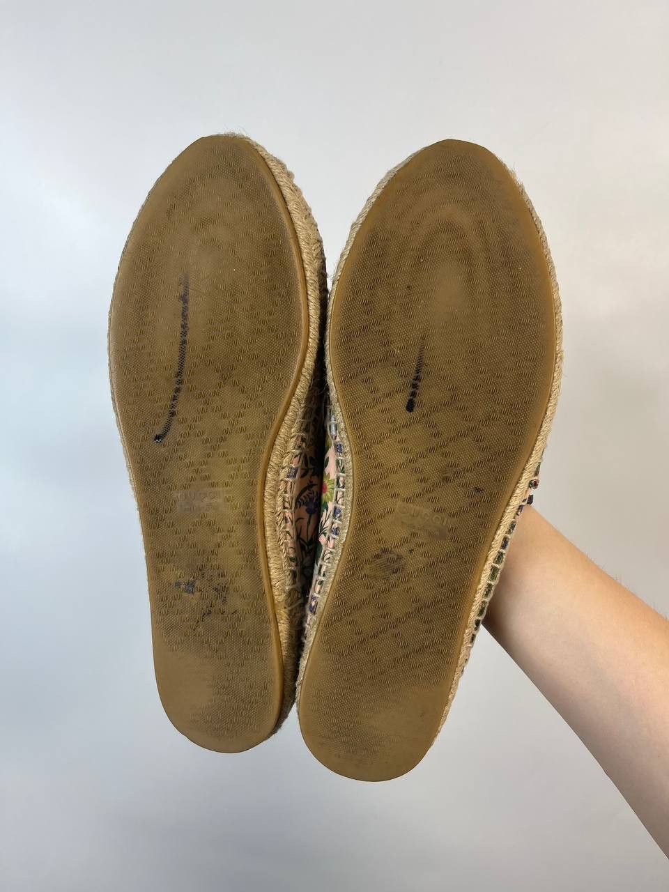 Gucci Gucci Pink Floral Embroidered Fabric Espadrille Flats sz 39 Size US 9 / IT 39 - 7 Thumbnail
