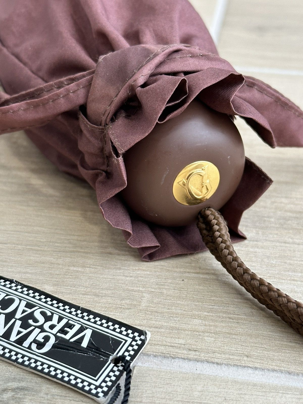 Versace NEW Vintage Versace Medusa Umbrella Brown / Gold 90’s Size ONE SIZE - 8 Thumbnail