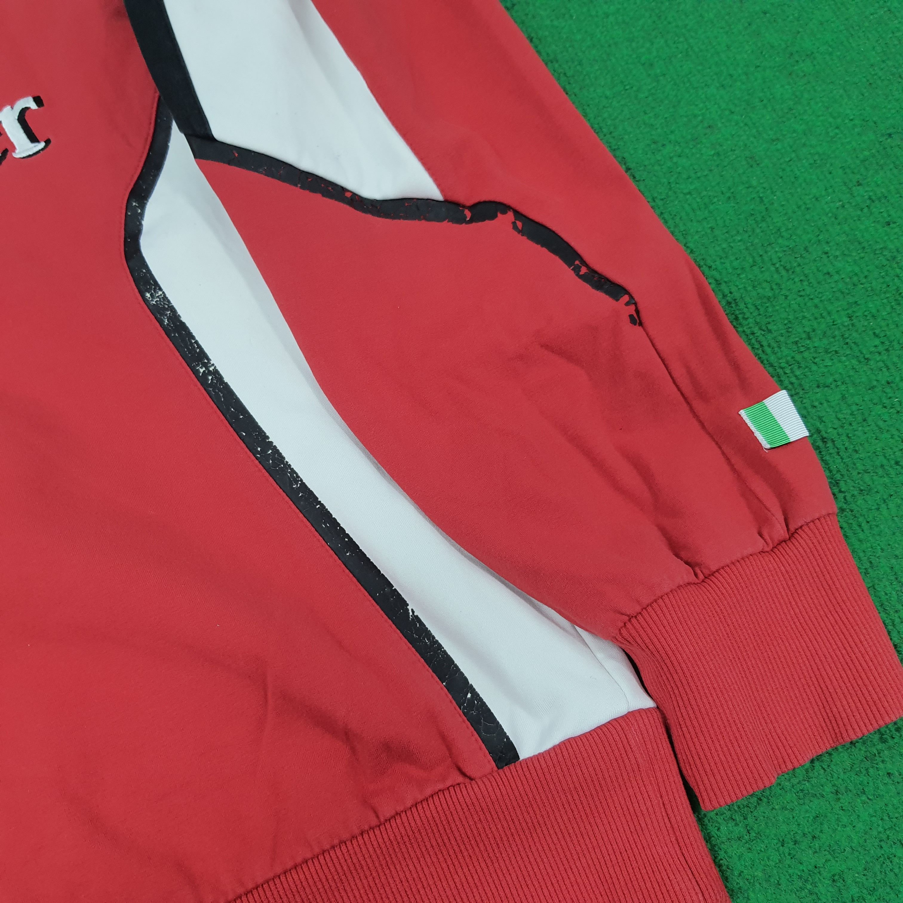 Puma × Vintage Vintage Puma x Ferrari Motorsports Half Zipper C234N20 Size US M / EU 48-50 / 2 - 14 Thumbnail