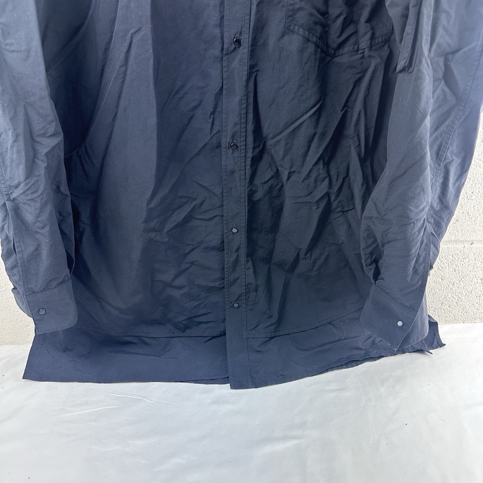 Alexander Wang Alexander wang Elongated Black Cotton Blend Shirt Sz L 26x37 Size US L / EU 52-54 / 3 - 4 Thumbnail