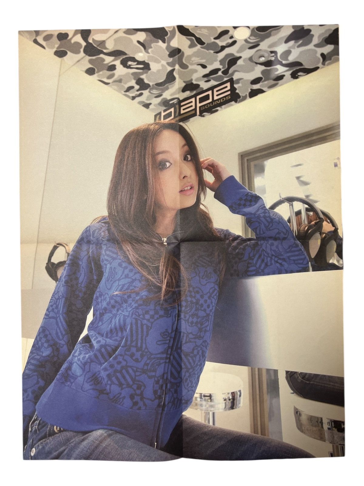 Bape Bape Girl Poster Cookie Camo Hoodie Ape Sounds A Bathing Ape Size ONE SIZE - 1 Thumbnail