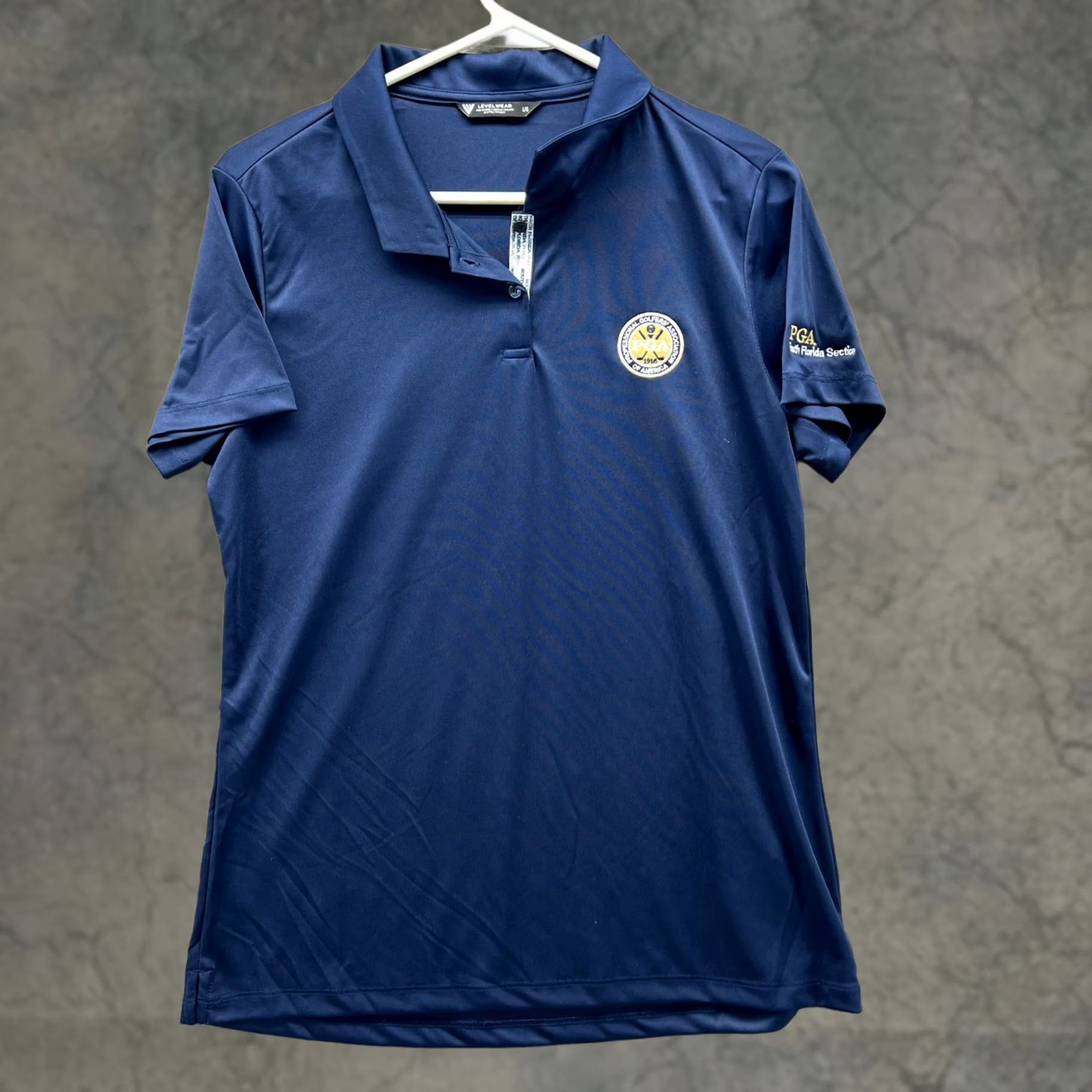 Vintage Levelwear Polo Shirt Women L Blue Navy PGA Golfer Polyester Athletic 2016 Polo Shirt Women L Blue Navy PGA Golfer Polyester Athletic 2016 Size L / US 10 / IT 46 - 1 Thumbnail