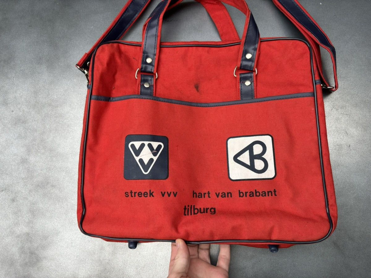 Vintage 1970s Vintage Messenger Bag Tilburg Netherlands Tourism VVV Size ONE SIZE - 13 Thumbnail