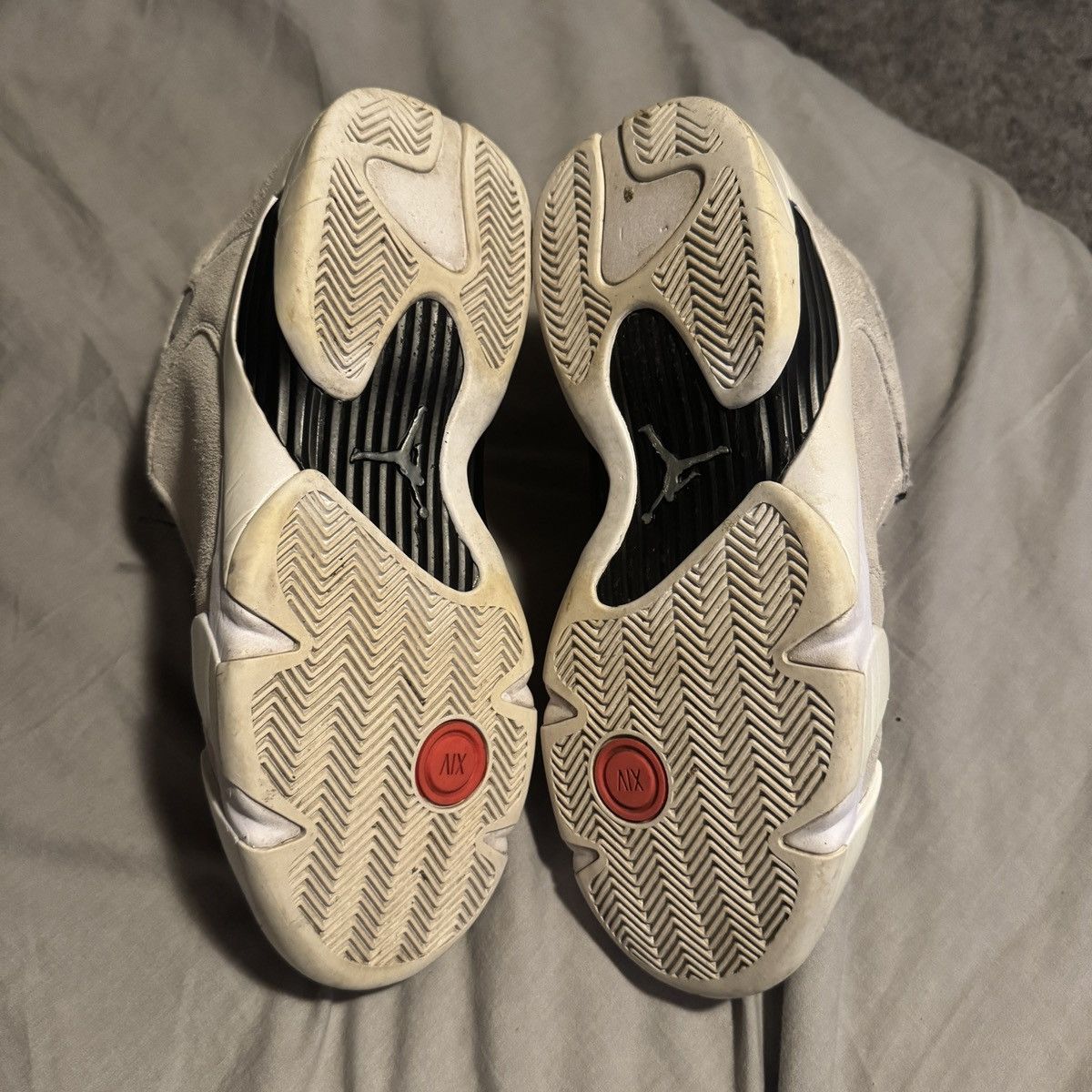 Jordan Brand Mens jordan 14 retro desert sand sneakers streetwear Size US 10 / EU 43 - 5 Thumbnail