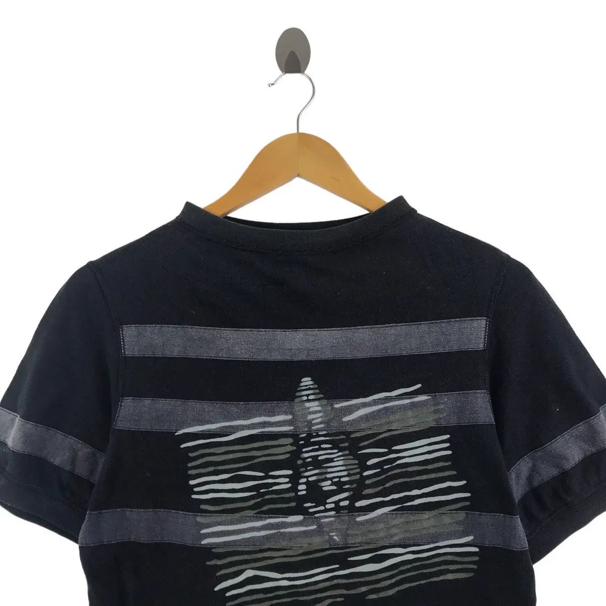 Issey Miyake Vtg 90’ ISSEY MIYAKE HAI Striped Art Cropped Tee Shirt Size M / US 6-8 / IT 42-44 - 3 Thumbnail