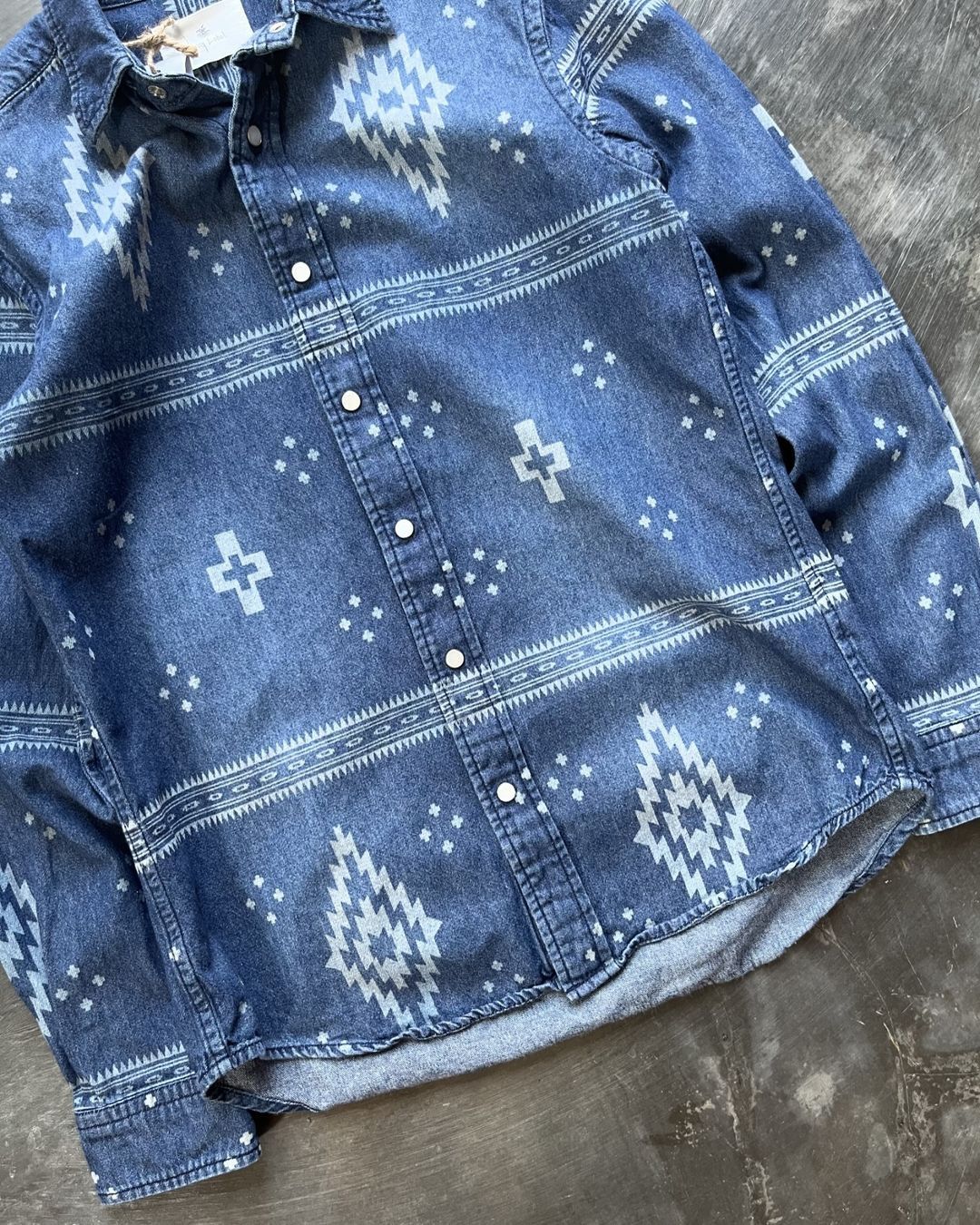 Designer Sun Label urban research navajo shirt Size US S / EU 44-46 / 1 - 3 Thumbnail