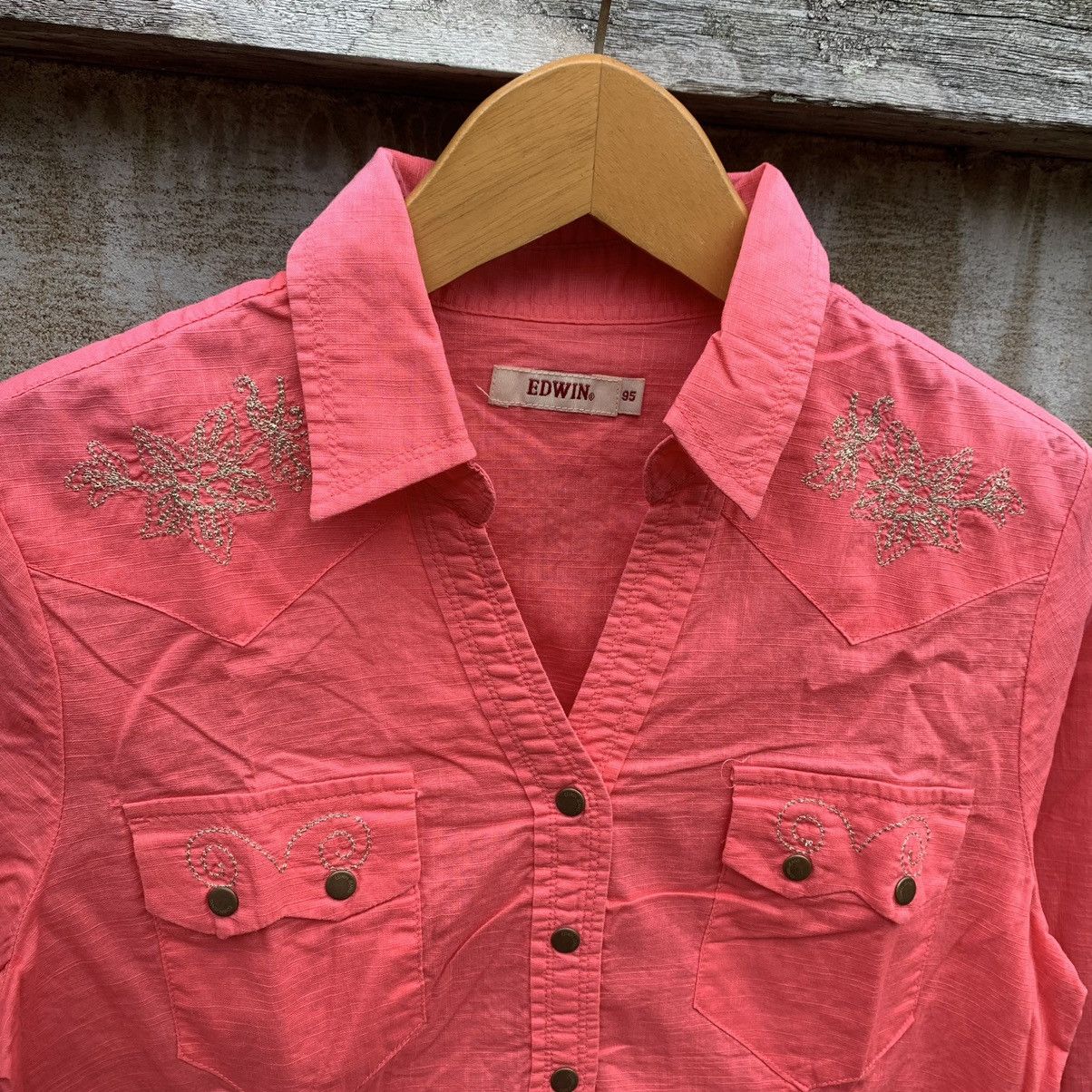 Edwin VINTAGE EDWIN EMBROIDERED WASTERN SHIRT IFSIXWASNINE STYLE Size M / US 6-8 / IT 42-44 - 13 Thumbnail