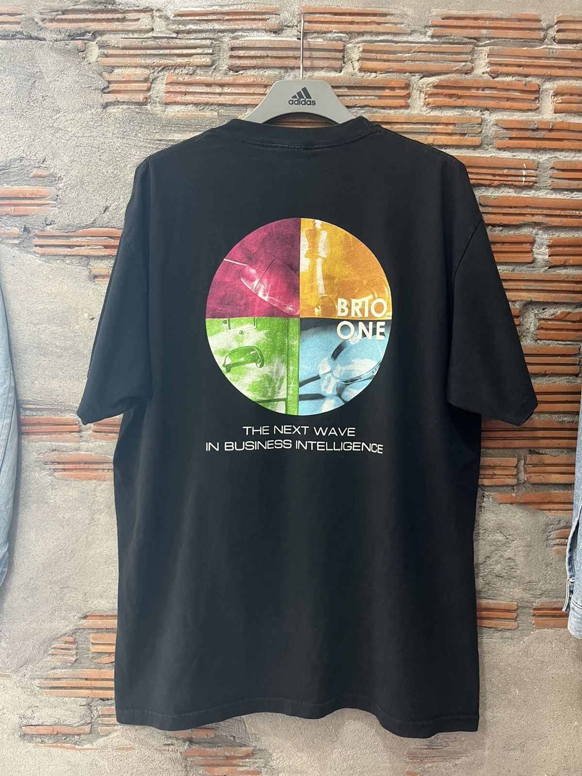 Arts & Science Vintage BRIO ONE Technology The Next Wave 00’s Tshirt Size US XL / EU 56 / 4 - 3 Thumbnail