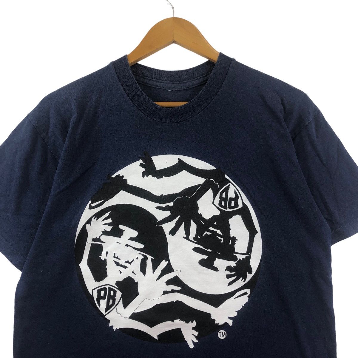 Vintage Vintage PB TM SKATBOARD Screaming Hand Tee Shirt Top Size US M / EU 48-50 / 2 - 2 Thumbnail