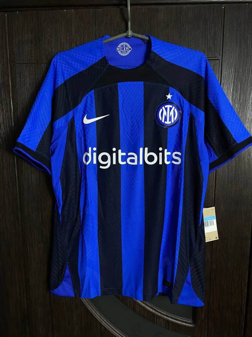 Nike Nike Inter Milan soccer jersey size M new! Size US M / EU 48-50 / 2 - 1 Thumbnail