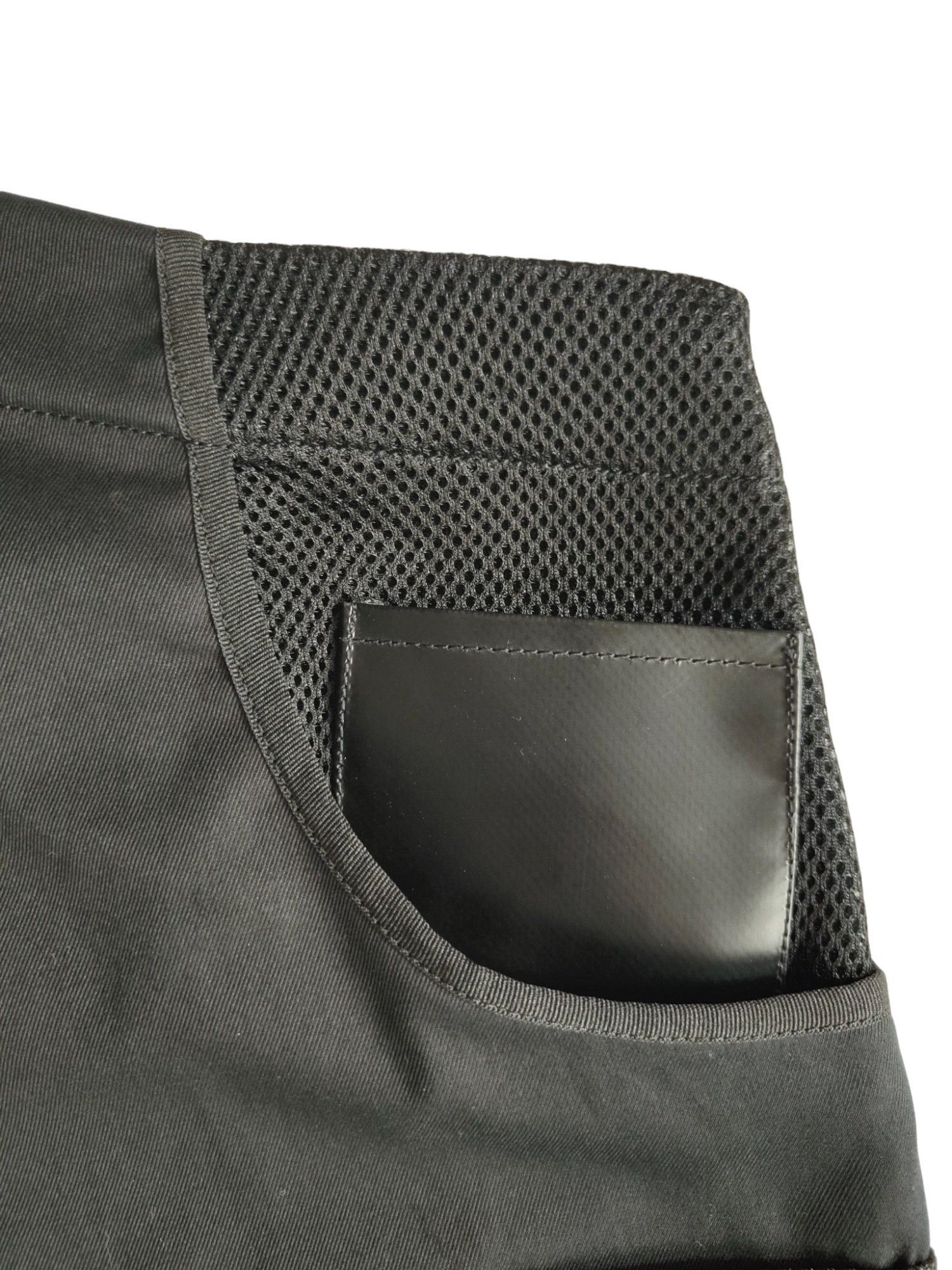 Marcelo Burlon Marcelo Burlon Black Pants Size US 34 / EU 50 - 7 Thumbnail