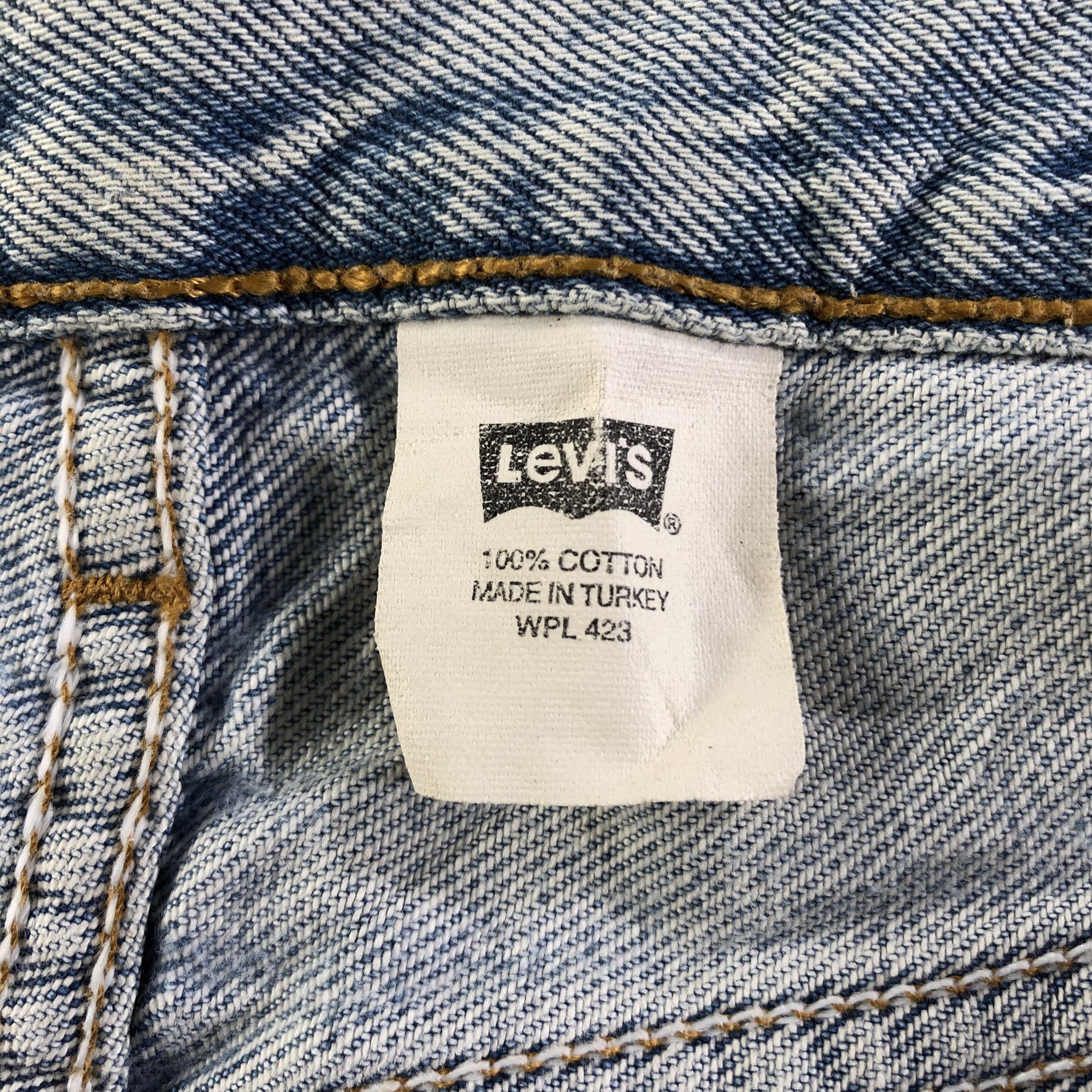 Levi's Vintage 90s Light Wash Levis 501 Jeans-J3812 Size US 29 - 11 Thumbnail