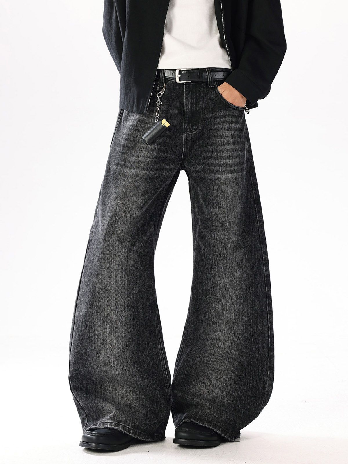 Jean Retro washed men's loose straight leg curved jeans Size US 32 / EU 48 - 3 Thumbnail