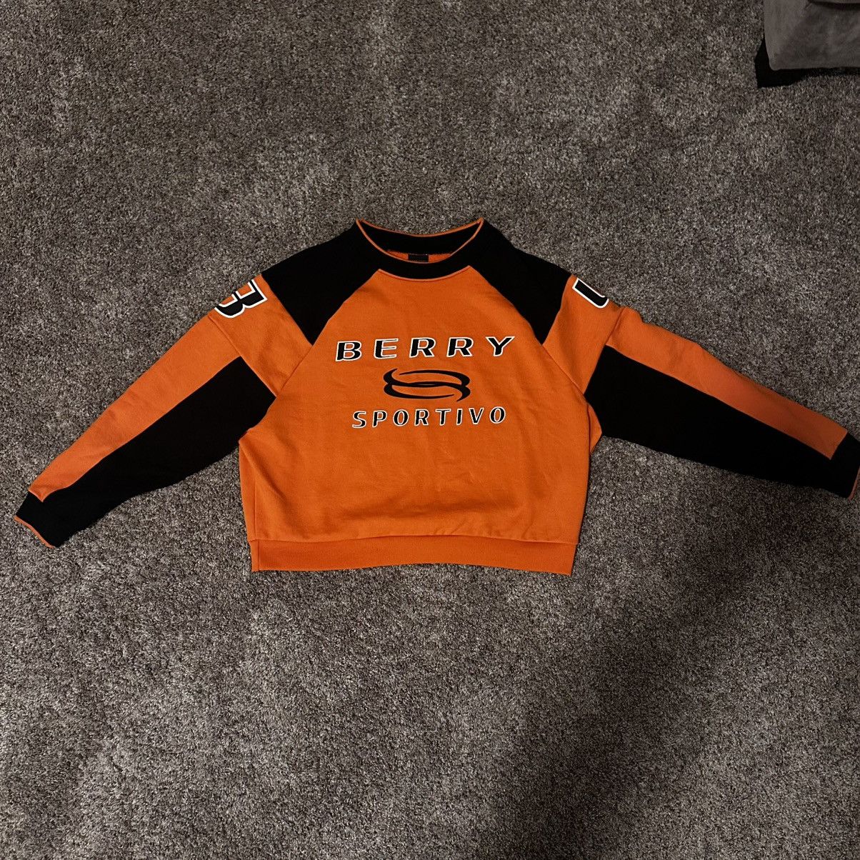 The GV Gallery Raspberry “Sporvito” Crewneck Size US XL / EU 56 / 4 - 2 Thumbnail