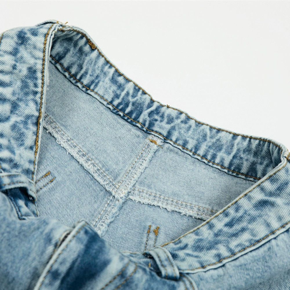 Jean Men's loose washed spray-painted distressed denim shorts Size US 32 / EU 48 - 4 Thumbnail