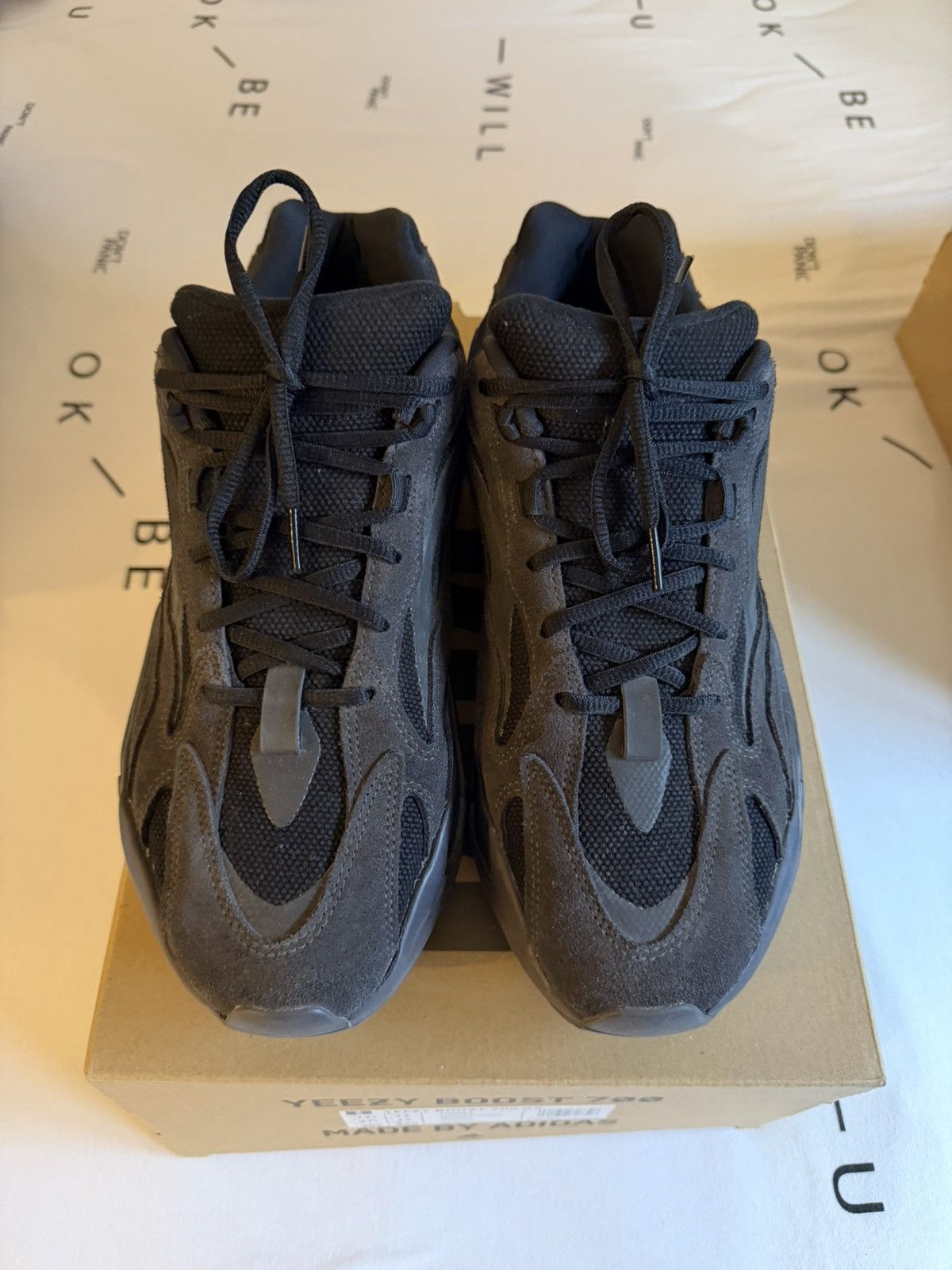 Yeezy Adidas Yeezy Boost 700 V2 Utility Black 12.5US Size US 12.5 / EU 45-46 - 3 Thumbnail