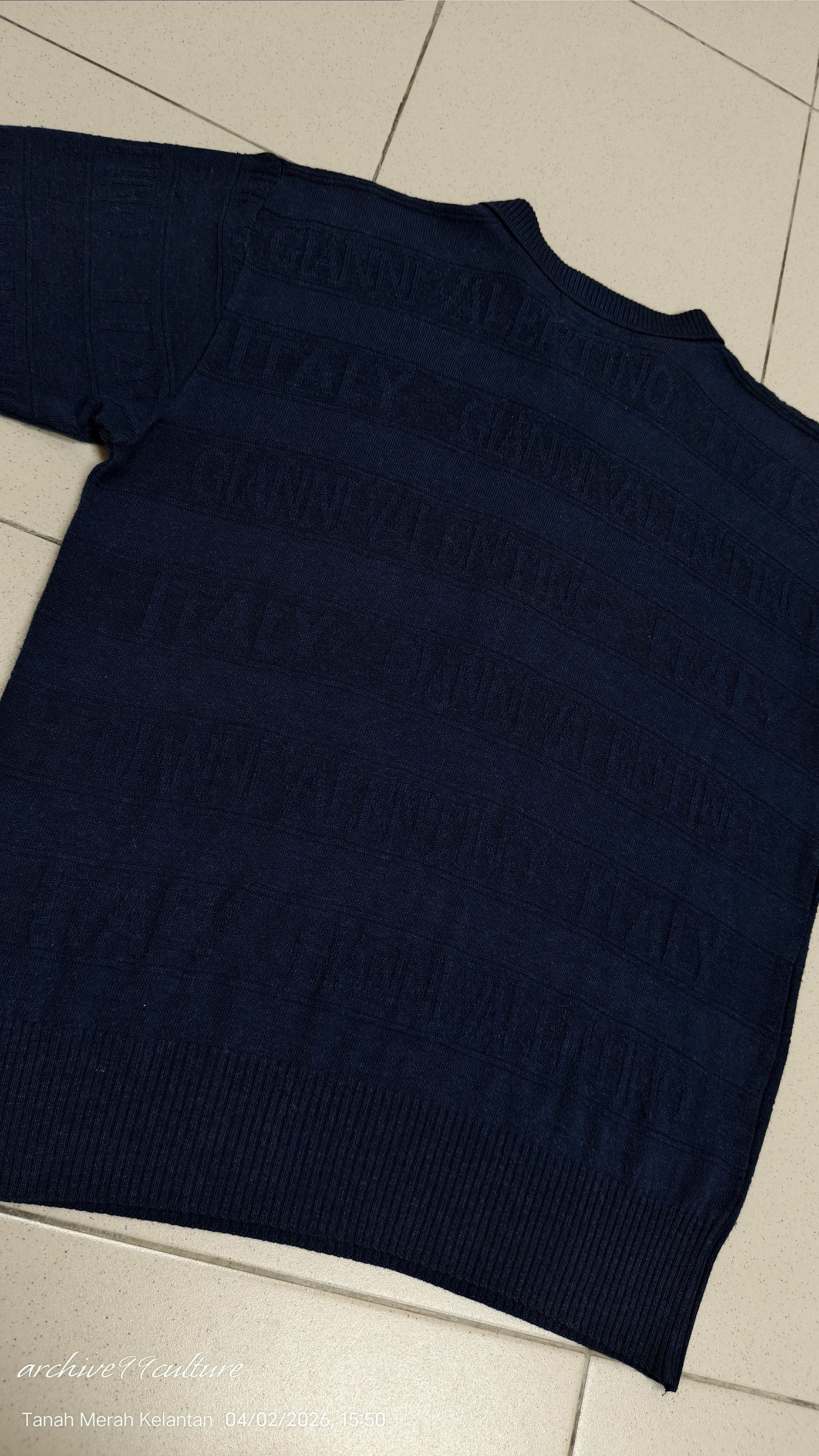 Gianni Valentino Gianni Valentino Italy Monogram Embossed Knit Polo Shirt Size US M / EU 48-50 / 2 - 12 Thumbnail
