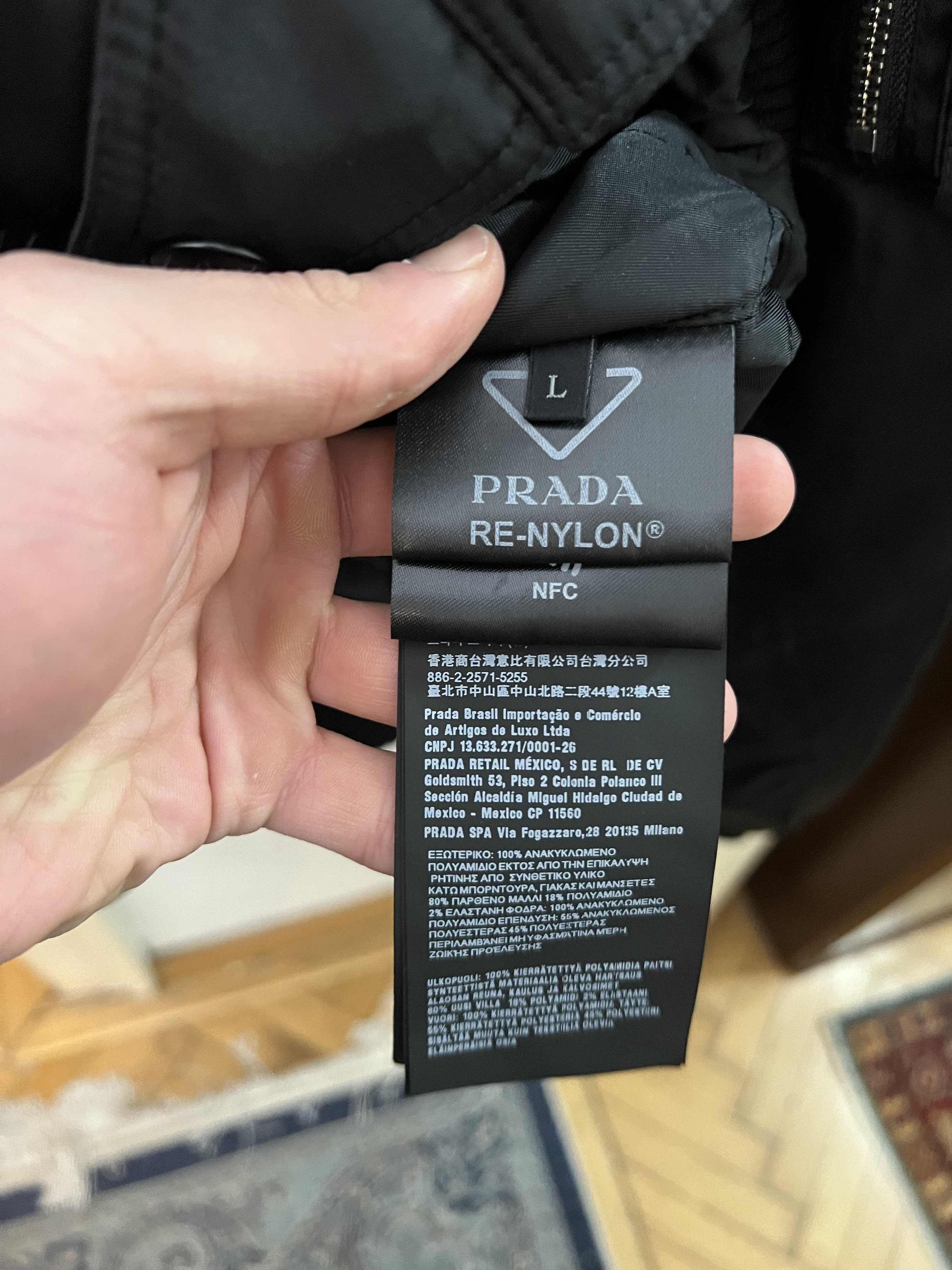 Prada Prada Re-Nylon Bomber Jacket Size US L / EU 52-54 / 3 - 4 Thumbnail