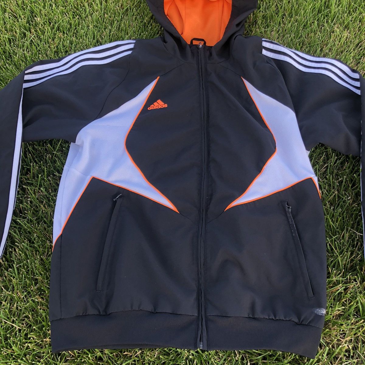 Adidas Adidas hoodie tracksuit jacket Size US M / EU 48-50 / 2 - 2 Thumbnail