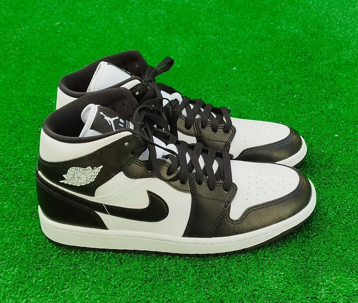 Jordan Brand Shoes Air Jordan 1 Mid Panda Unisex. Size US 10 / EU 43 - 1 Thumbnail