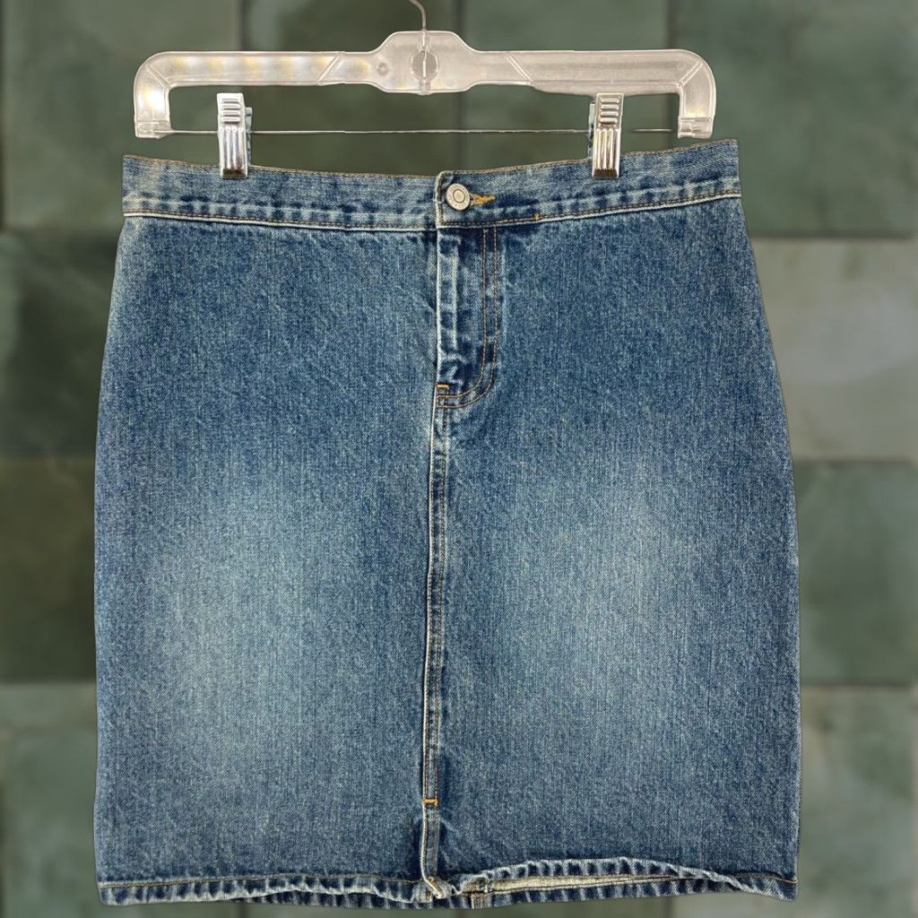 Gap Gap Women's Blue Denim Pencil Skirt Size 4 Medium Wash Casual 90s Style Size 27" / US 4 / IT 40 - 1 Thumbnail