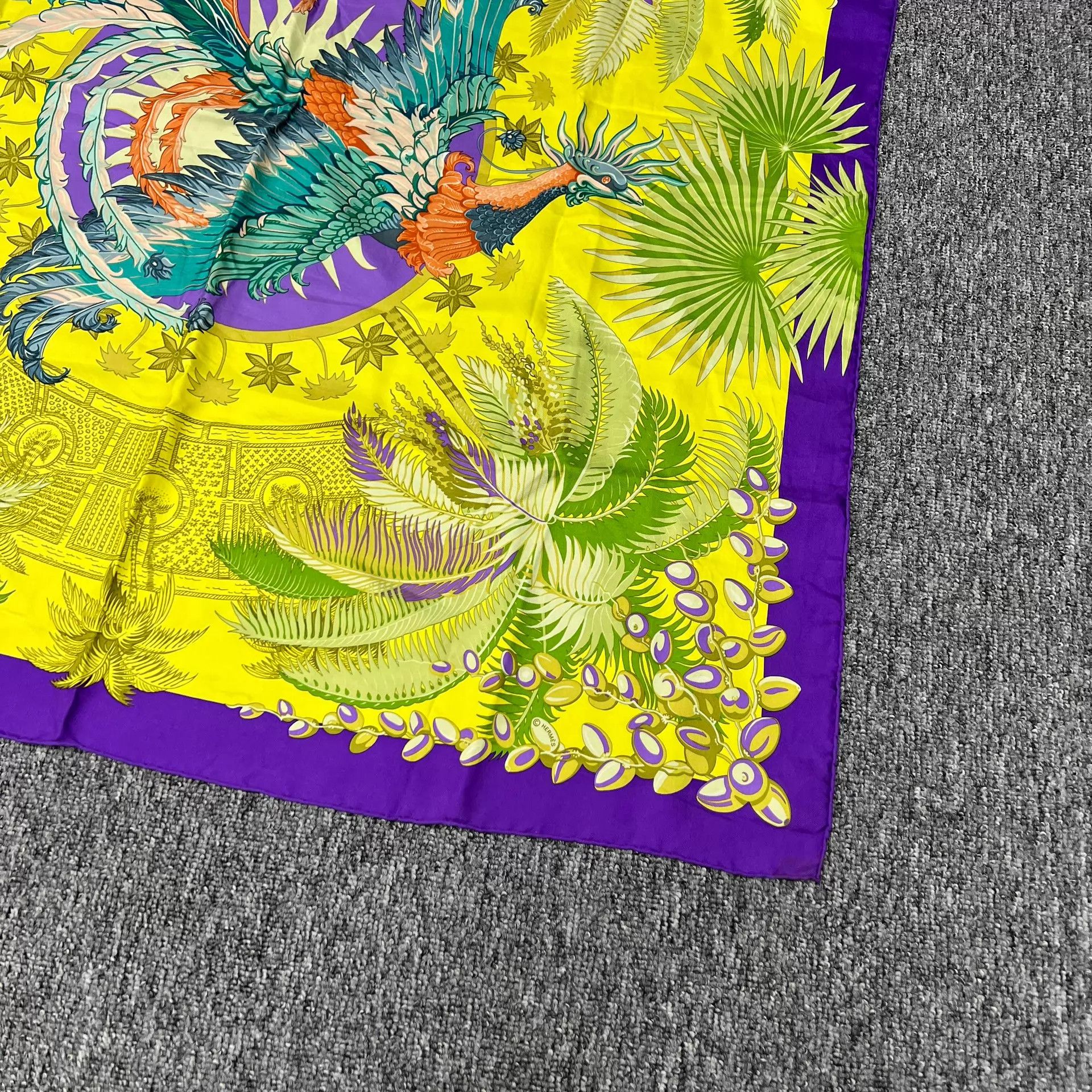 Hermes Hermes 90x90 Scarf 99New Purple Gold Phoenix Jungle Rare Size ONE SIZE - 5 Thumbnail