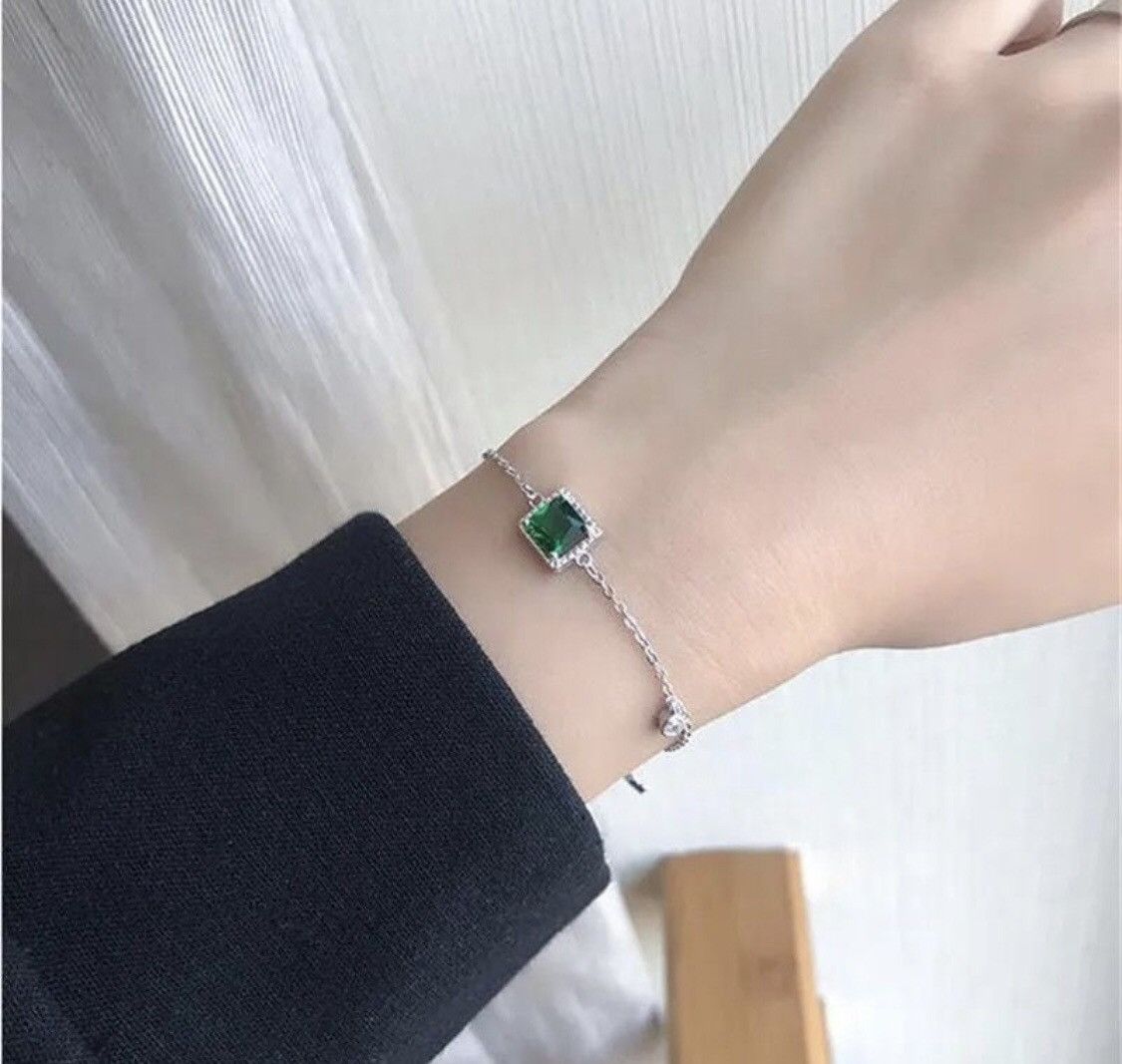 Vintage Green Emerald Crystal Chain Bracelet Size ONE SIZE - 1 Thumbnail