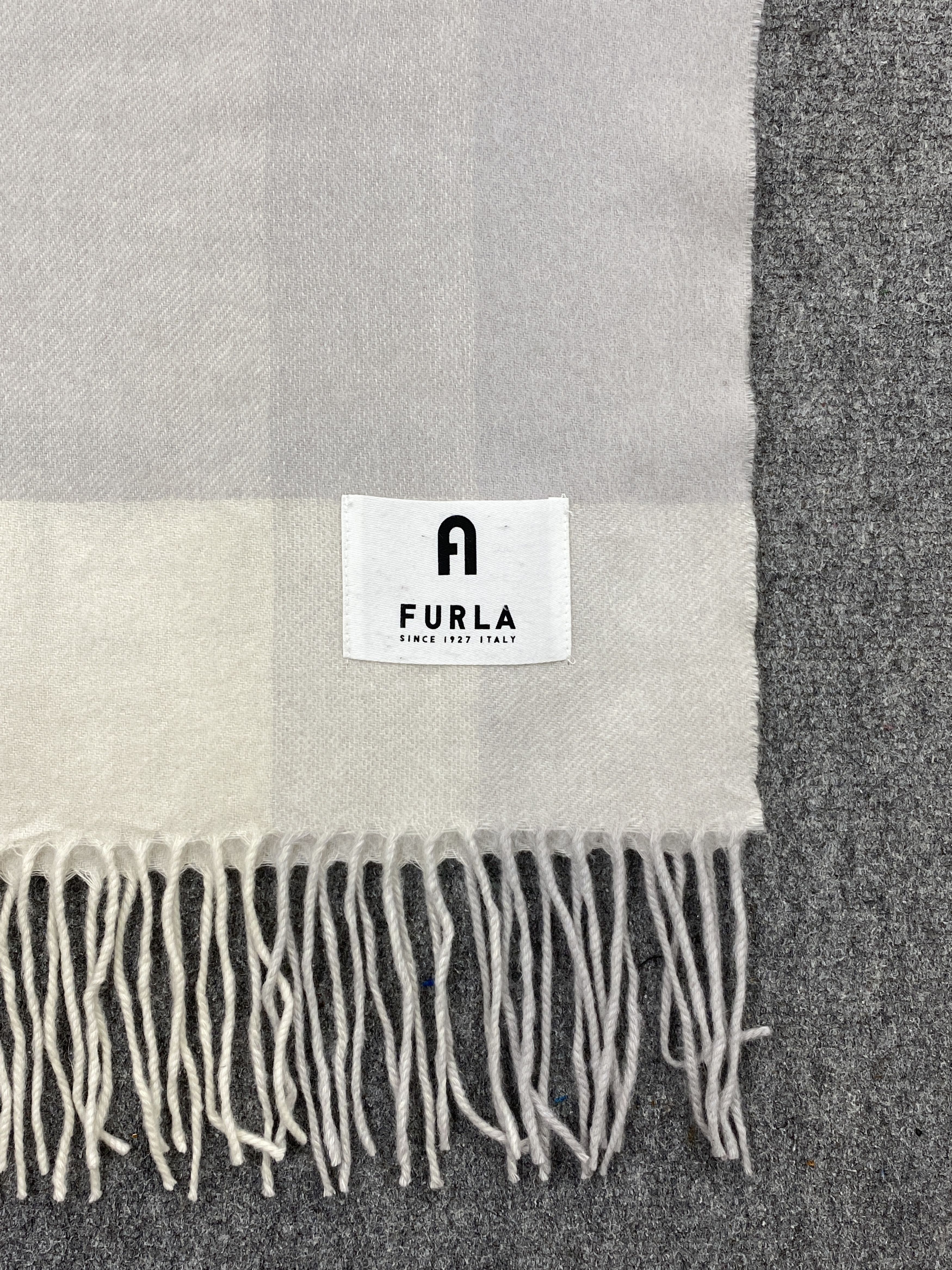 Furla Vintage Furla Scarf Muffler Cashmere Neckwear - SC0037 Size ONE SIZE - 4 Thumbnail