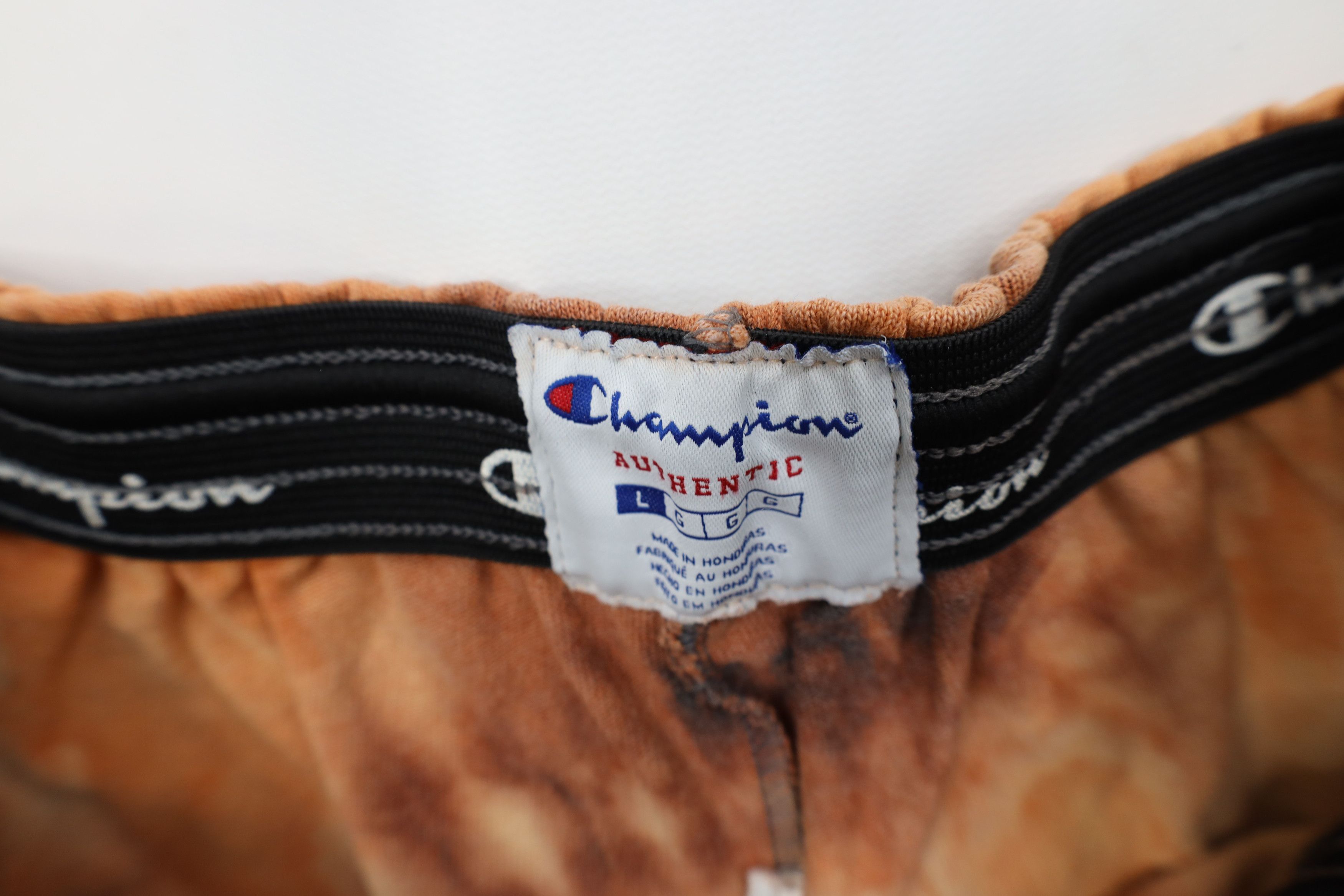 Champion Vintage Champion Logo Acid Wash Above Knee Shorts Size US 34 / EU 50 - 8 Thumbnail