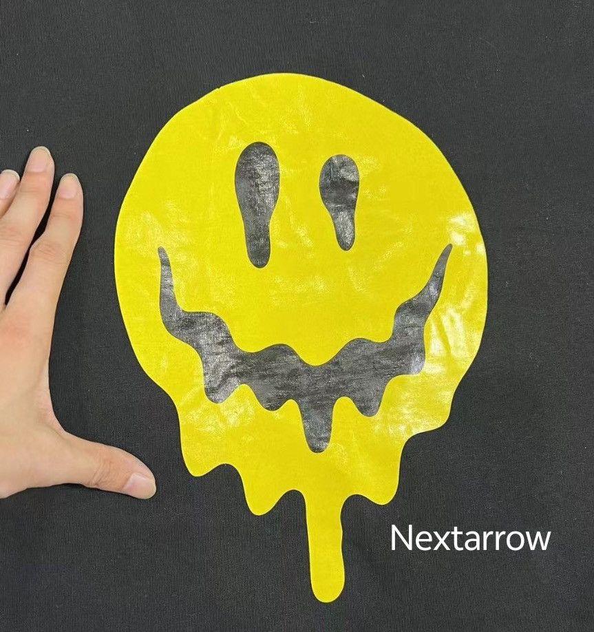 Balenciaga Balenciaga Dissolve smiley face short sleeved2410-Nextarrow Size US XS / EU 42 / 0 - 2 Thumbnail