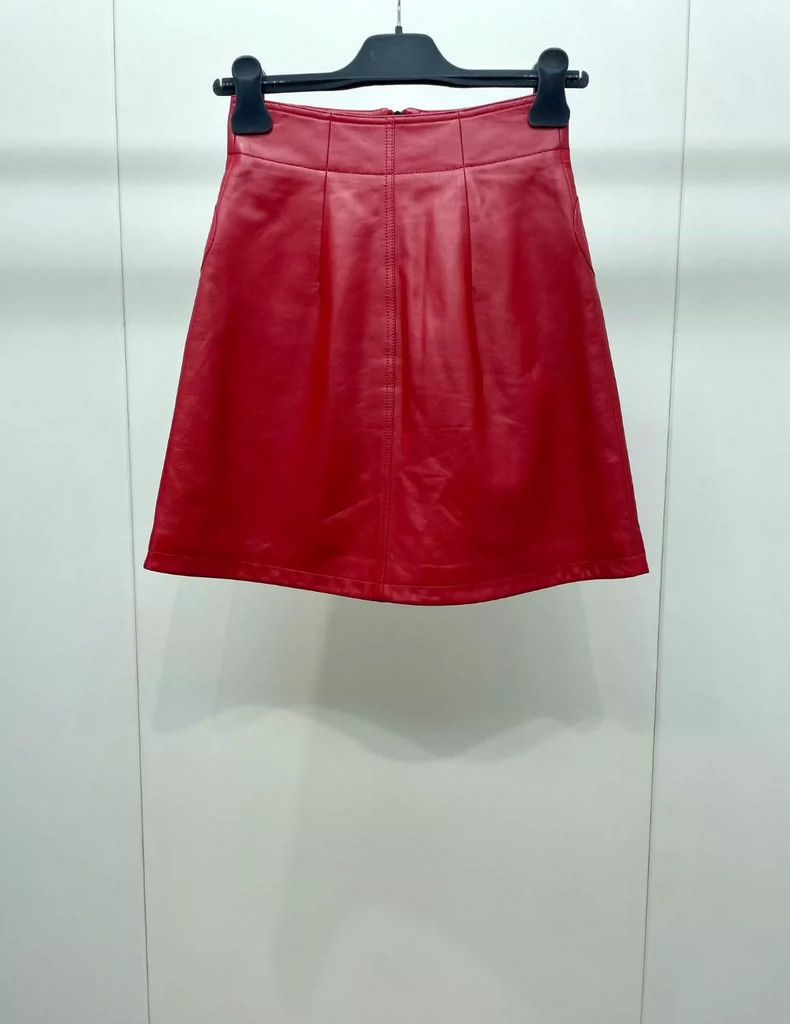 Dior Dior Red lambskin skirt 2504-Nextarrow Size 42" / US 20 - 1 Thumbnail