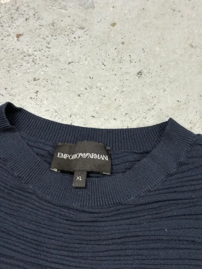 Emporio Armani 2000s Emporio Armani Pleats Navy Sweater Size XS / US 0-2 / IT 36-38 - 6 Thumbnail