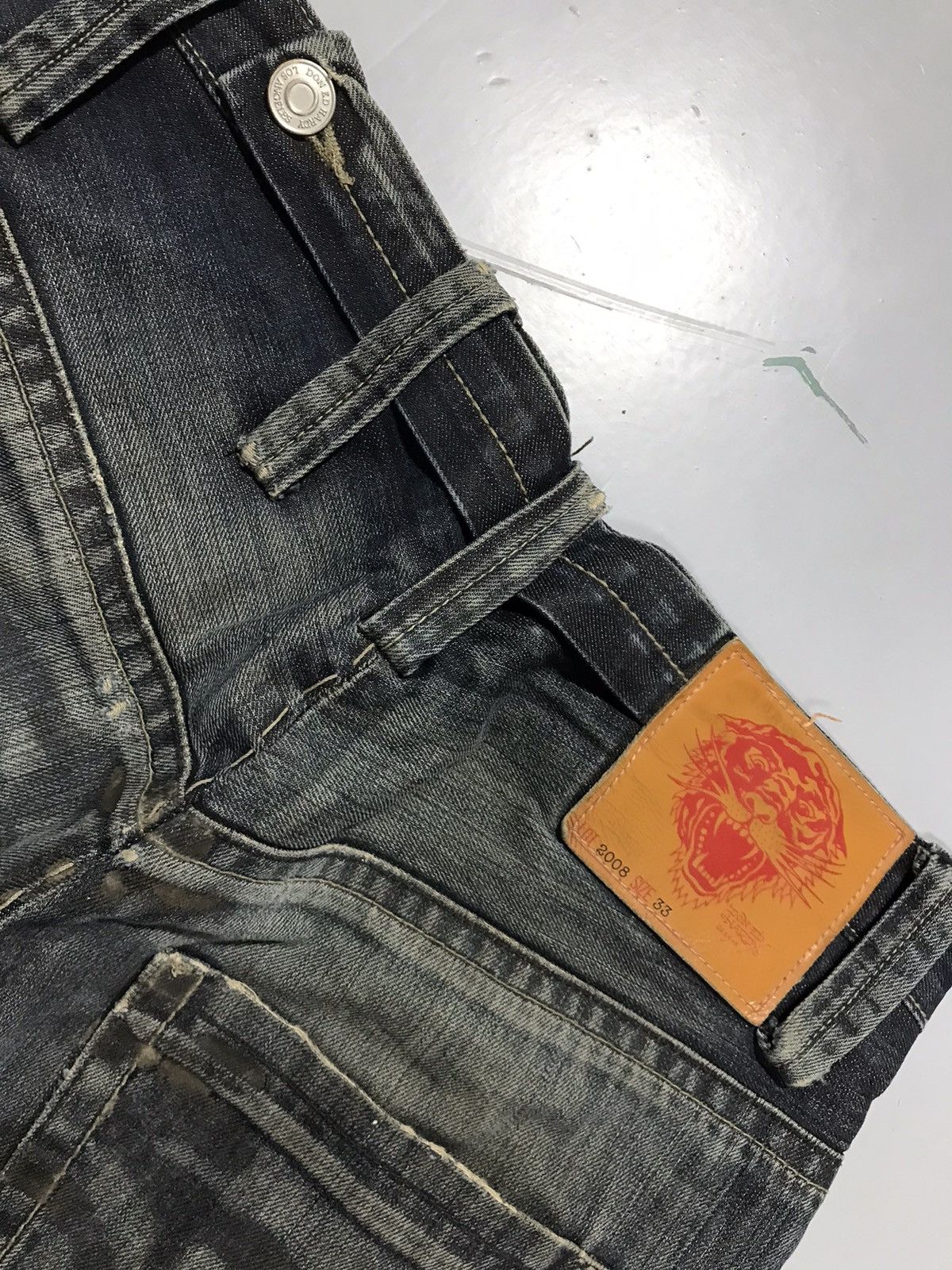 Ed Hardy Vintage Ed hardy damaged denim Size US 34 / EU 50 - 13 Thumbnail