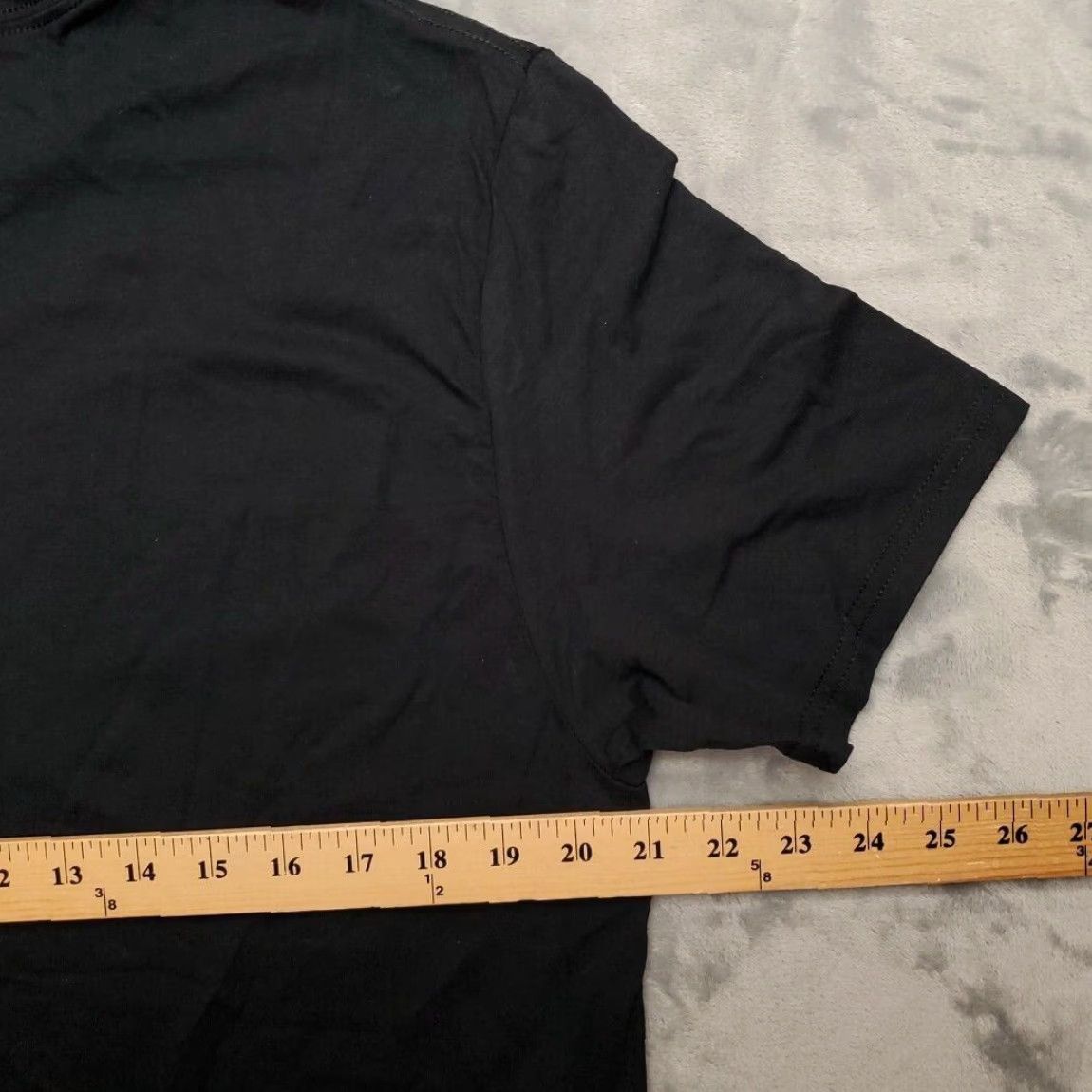 Vintage VINTAGE Pink Floyd Shirt Men L Black 70s 80s Rock Dark Side of Moon Band Retro 80s T Mens Shirt Size US L / EU 52-54 / 3 - 6 Thumbnail