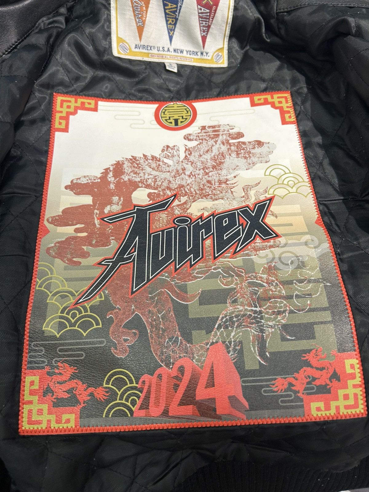 Avirex Avirex Twin Dragon Leather Bomber Jacket Size US L / EU 52-54 / 3 - 9 Thumbnail