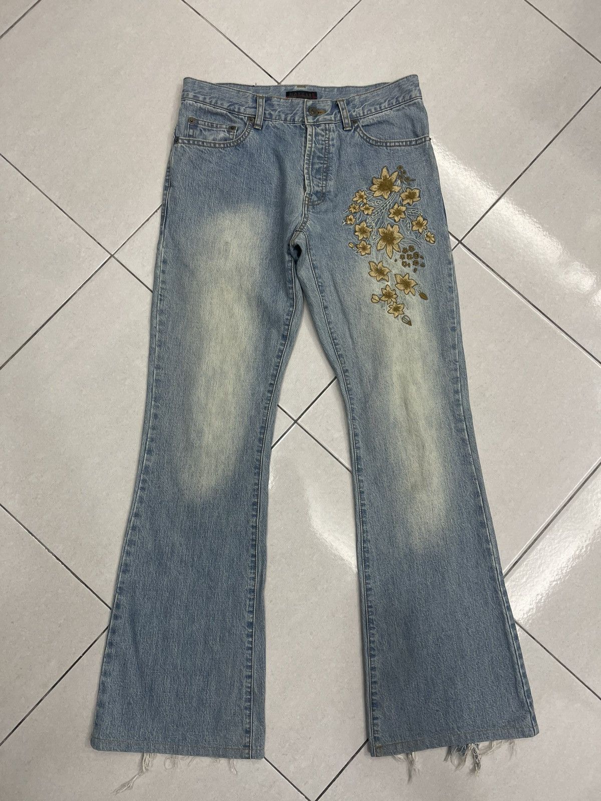 Morgan Homme Archival Morgan Homme Floral Embroidered Flare Denim Size US 30 / EU 46 - 1 Thumbnail