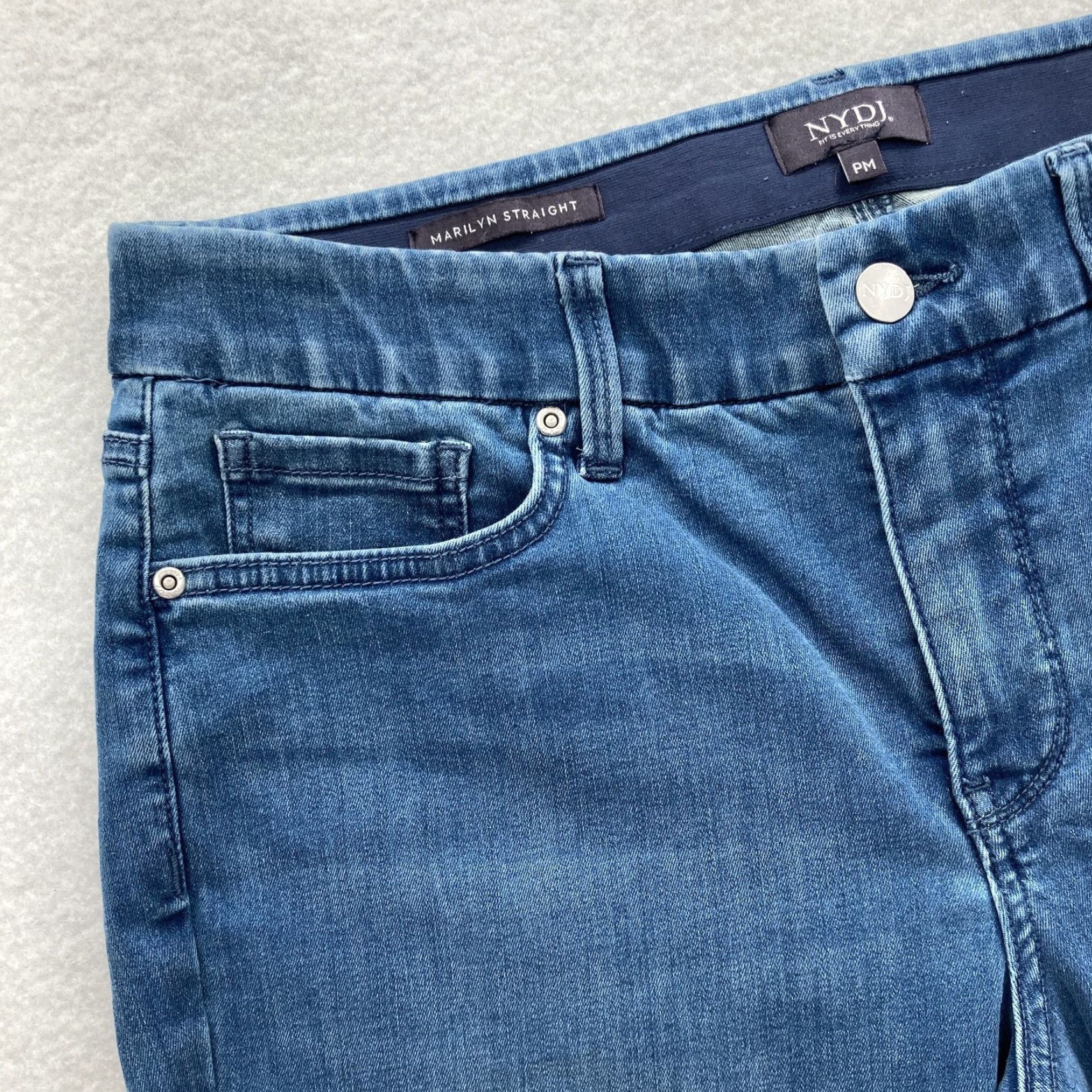 NYDJ NYDJ Marilyn Straight Jeans Womens Petite Medium Blue Stretch Lift Tuck Denim PM Jeans Size 32" / US 10 / IT 46 - 3 Thumbnail