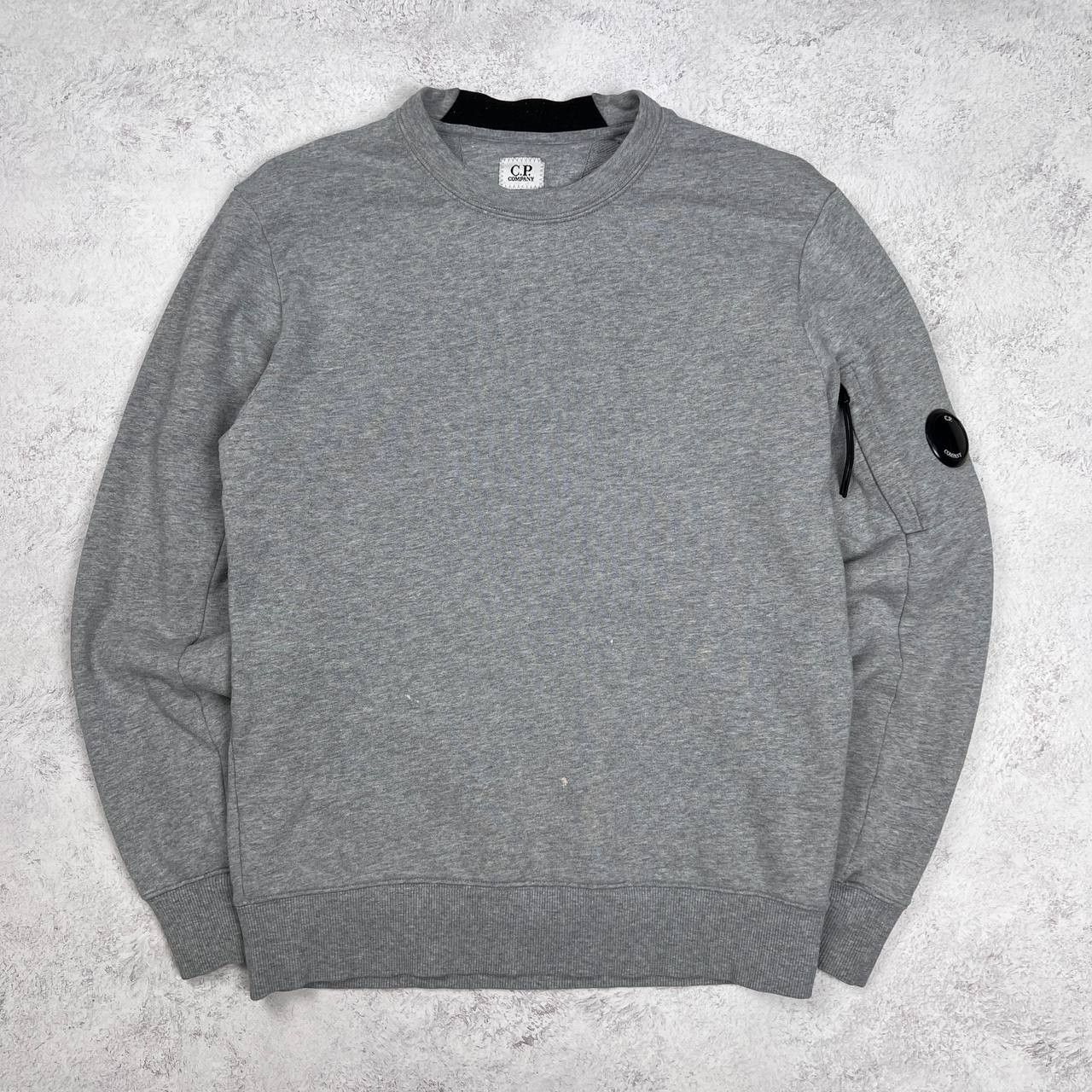 C.P. Company C.P. Company Grey Crew Neck Sweatshirt Arm Lens Logo Detail Size US S / EU 44-46 / 1 - 1 Thumbnail