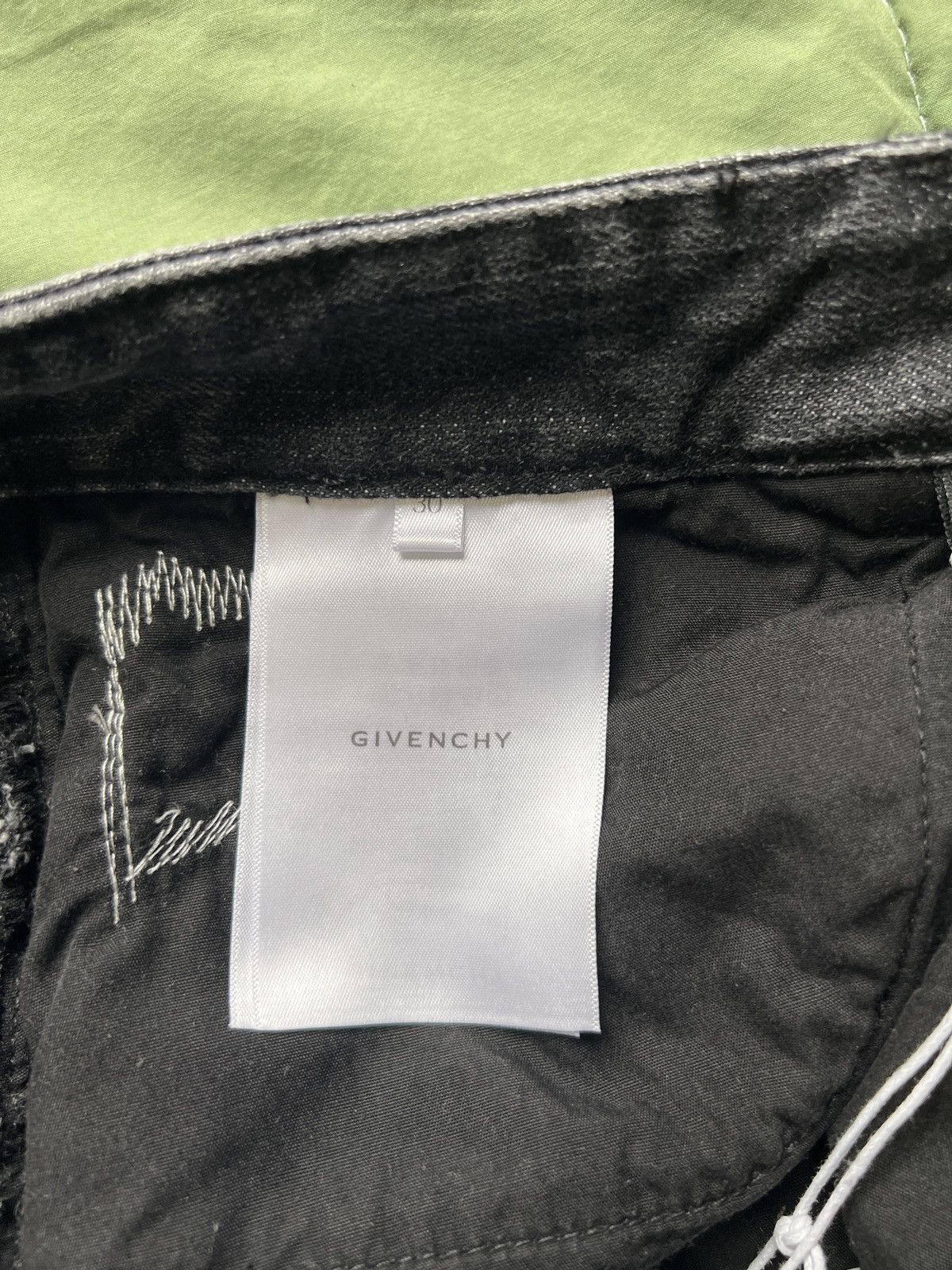 Givenchy Givenchy Thrashed Moleskin Jeans MMW Size US 30 / EU 46 - 5 Thumbnail