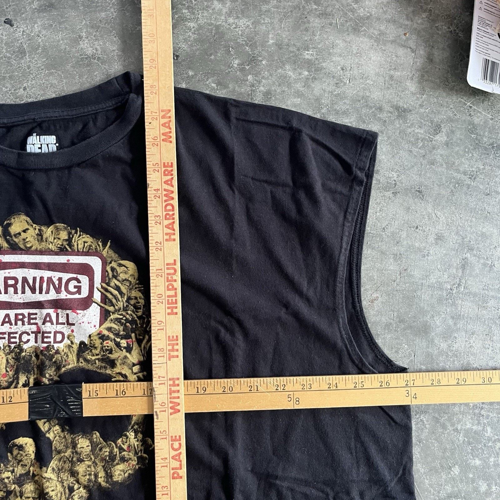 Vintage 2000’s AMC The Walking Dead Cutoff Tshirt Men’s 3XL Tv Show Size US XXL / EU 58 / 5 - 7 Thumbnail