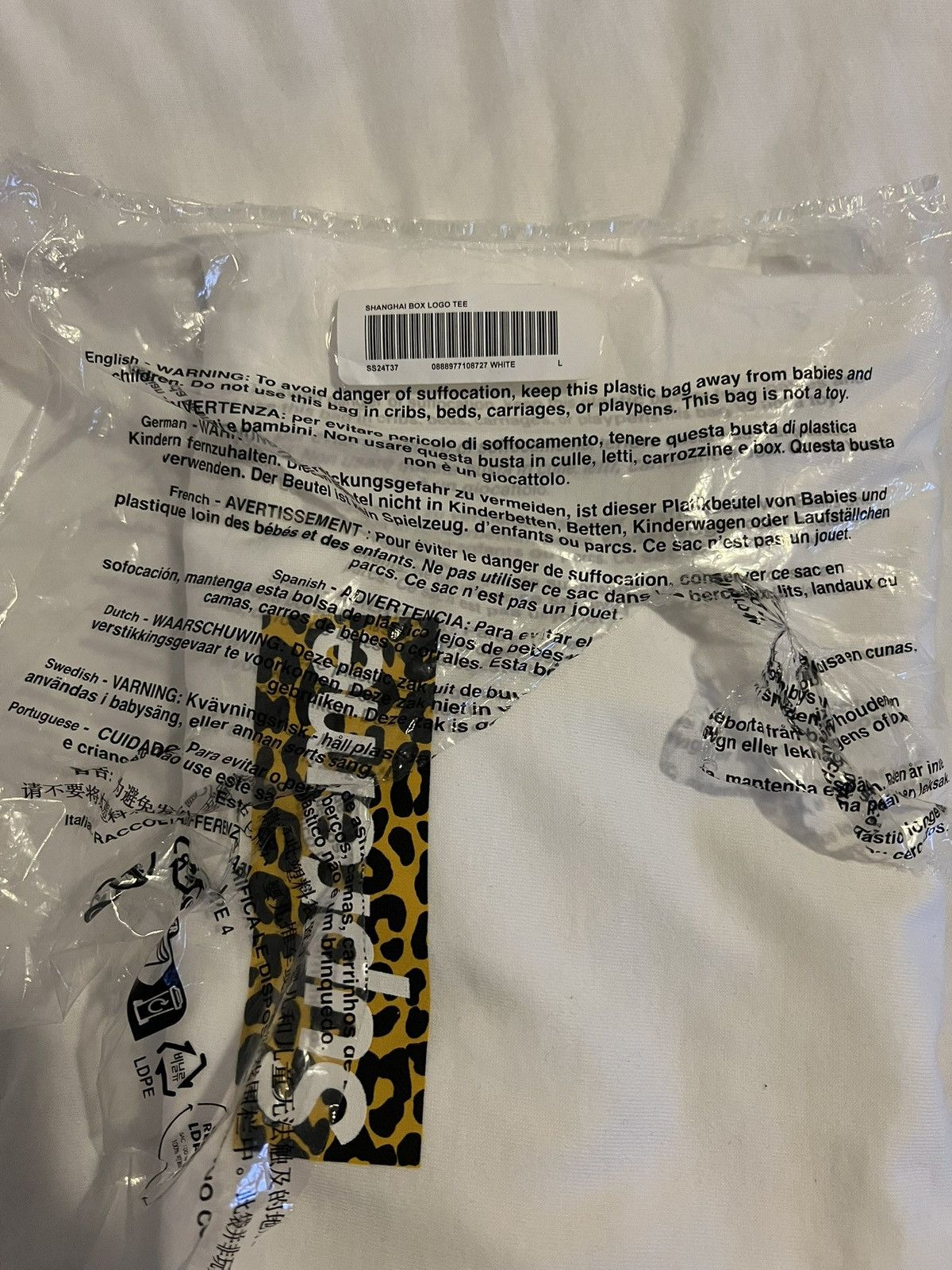 Supreme Shanghai box logo Size US L / EU 52-54 / 3 - 8 Thumbnail