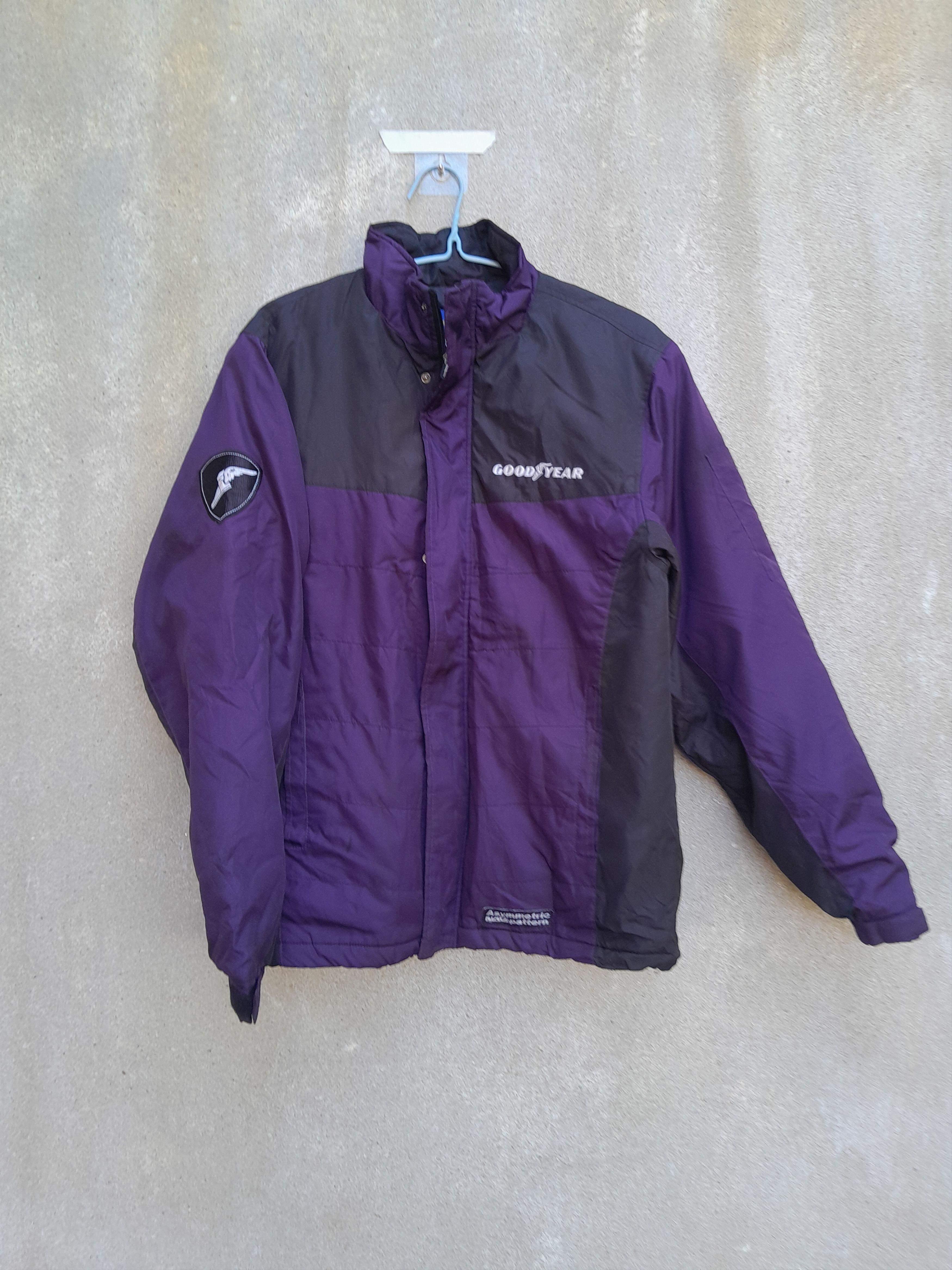 Japanese Brand Goodyear "Ice Navi" Racing Puffer Jacket #8 Size US L / EU 52-54 / 3 - 1 Thumbnail
