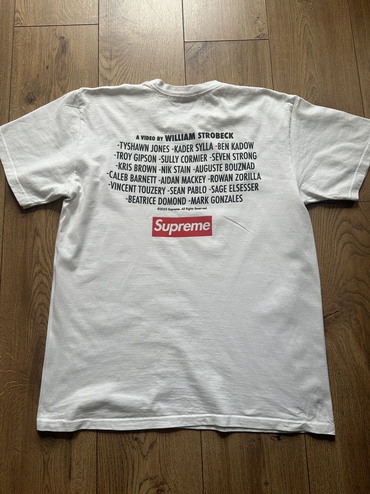Supreme Supreme play dead T-shirt Size US M / EU 48-50 / 2 - 3 Thumbnail