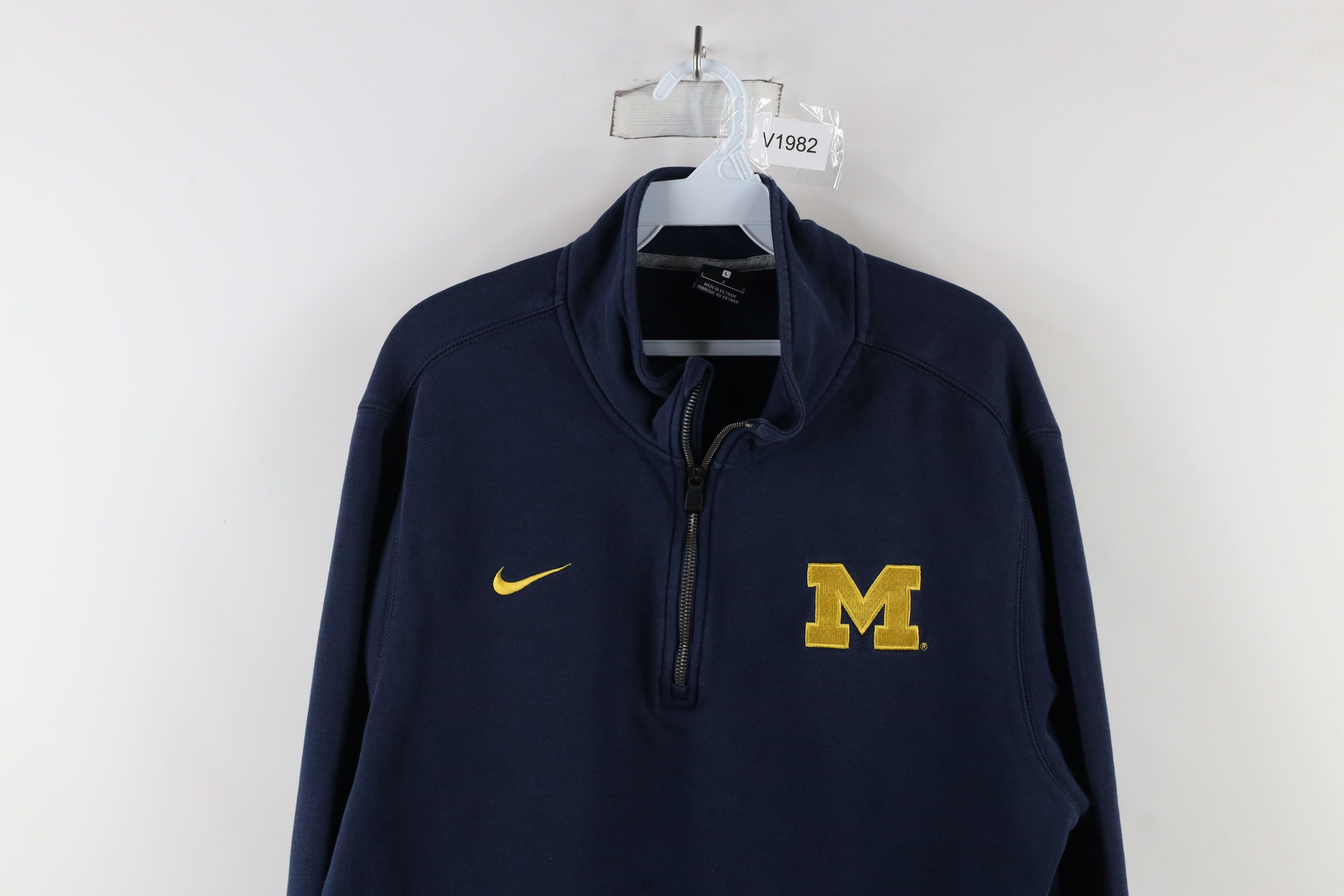 Nike × Vintage Vintage Nike Swoosh University Michigan Half Zip Sweatshirt Size US L / EU 52-54 / 3 - 2 Thumbnail