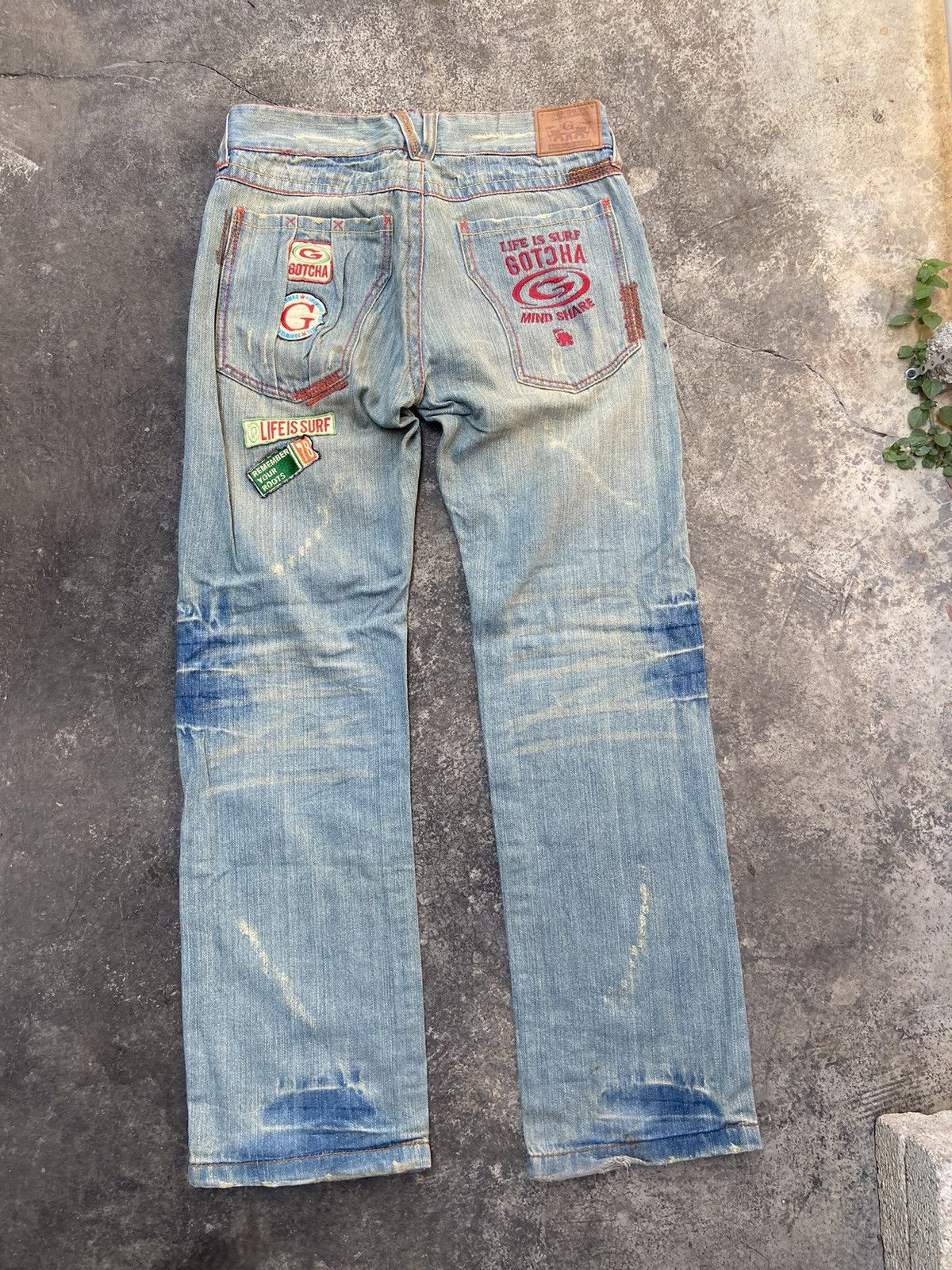 Gotcha Gotcha jeans distressed statement jeans Size US 32 / EU 48 - 4 Thumbnail