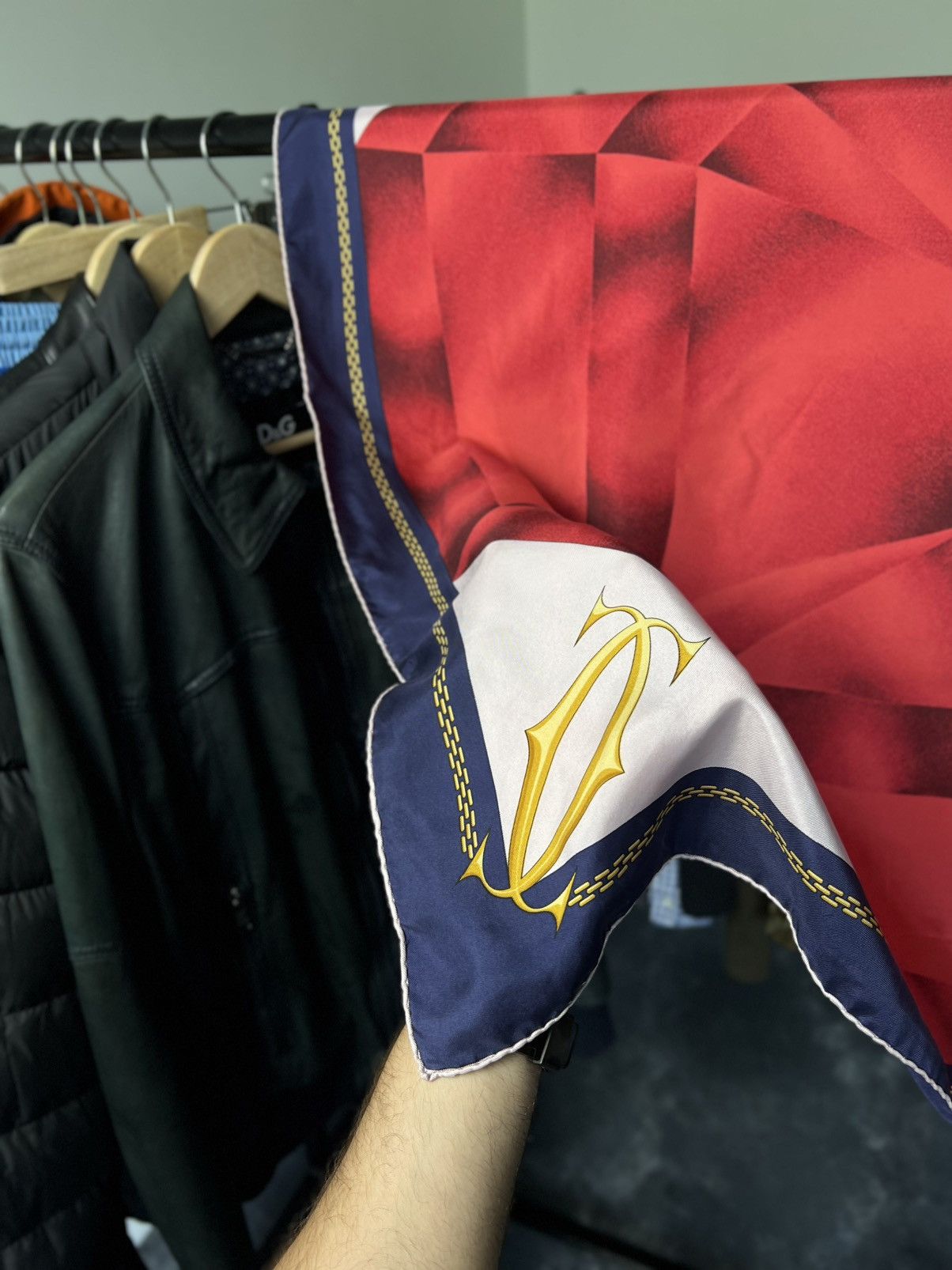 Cartier Cartier Red Silk Scarf 82x85cm Must de Cartier Vintage Size ONE SIZE - 23 Thumbnail
