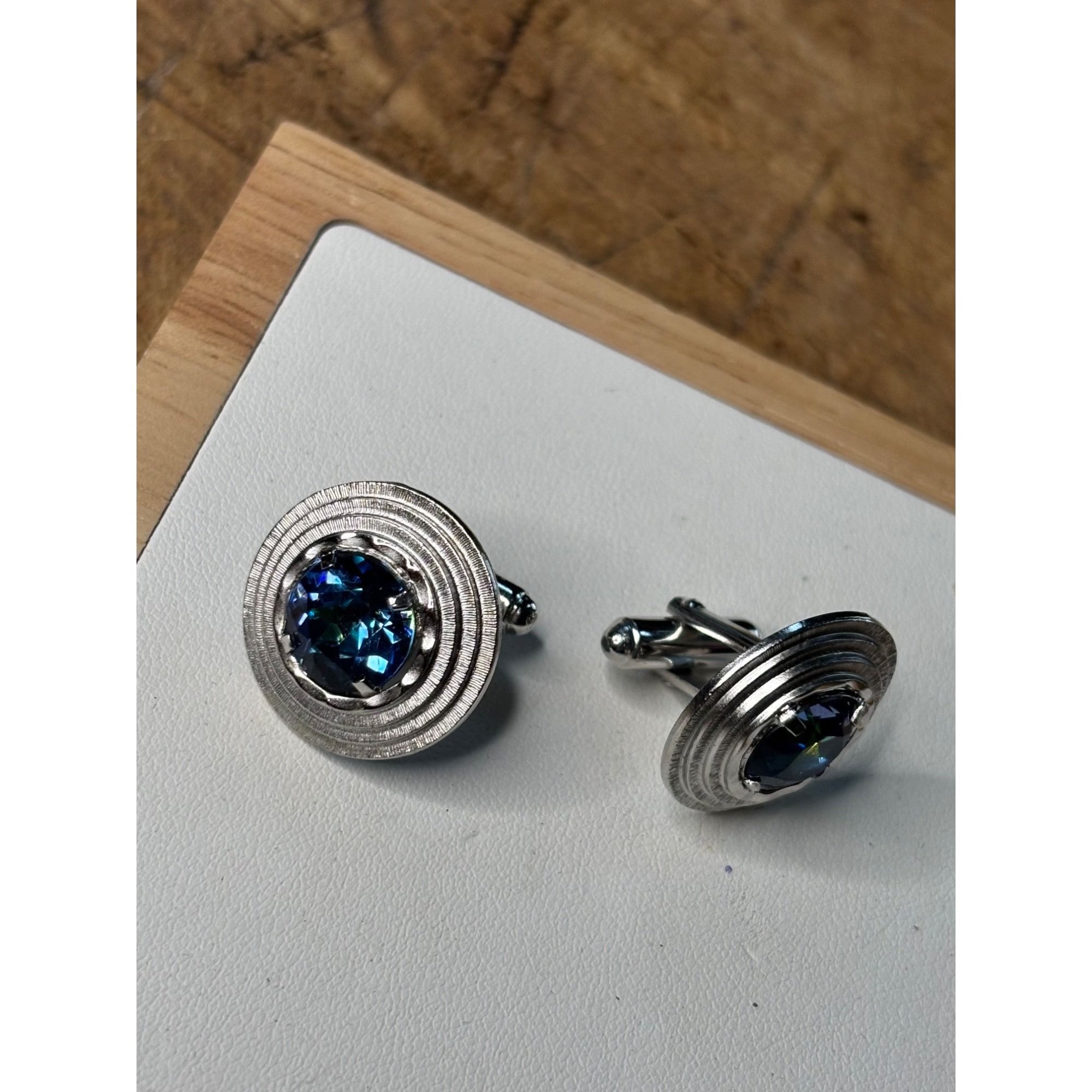 Other Silver Cufflinks With Blue Crystal Center & Circular Design Size 42R - 4 Thumbnail