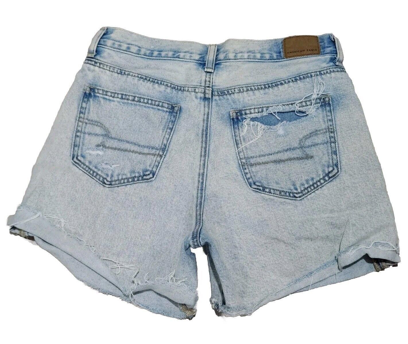 Designer American Eagle Mom Shorts Size 2 Distressed Cut Off Light Size 26" / US 2 / IT 38 - 2 Thumbnail