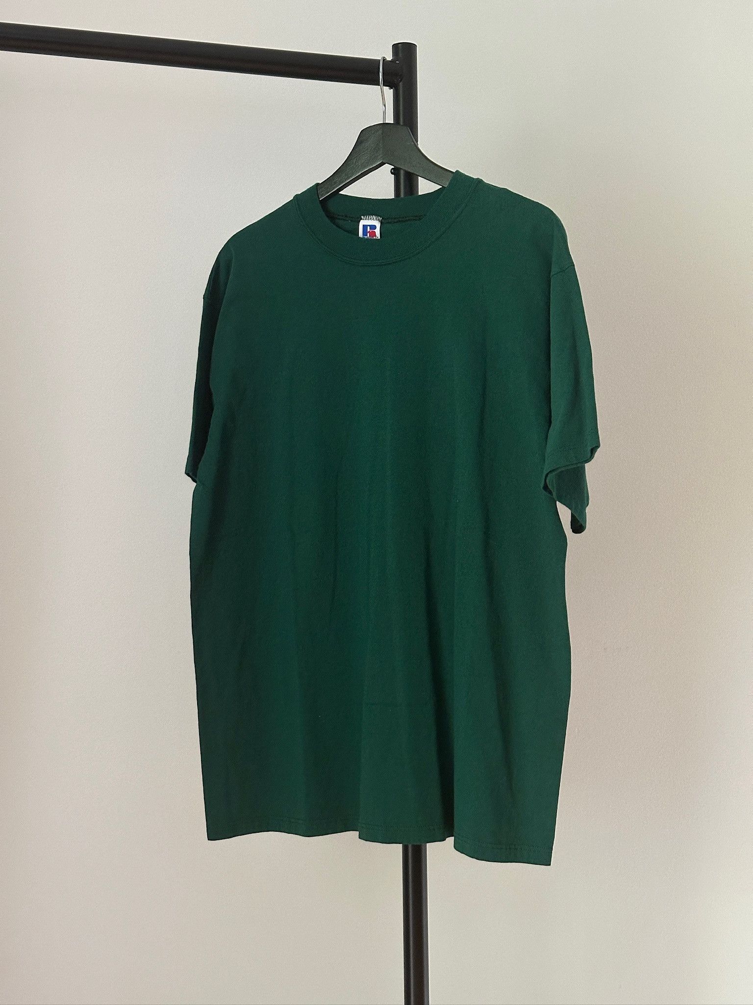 Russell Athletic × Vintage Vintage 90s Russell Athletic Blank T-Shirt Size US XL / EU 56 / 4 - 1 Thumbnail